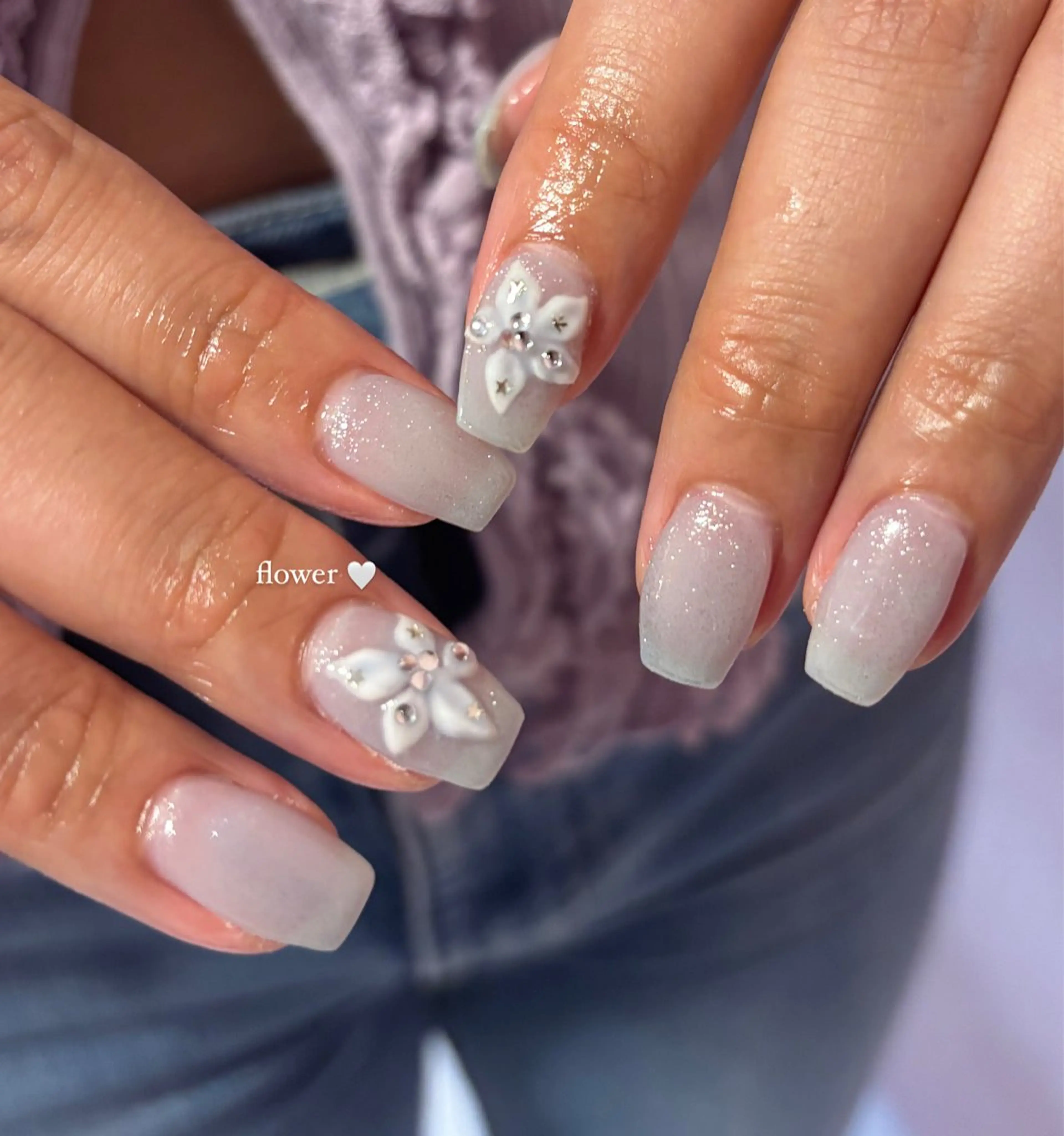 ネイル ハンドネイル EmaNail🎀 Haaruのネイルデザイン