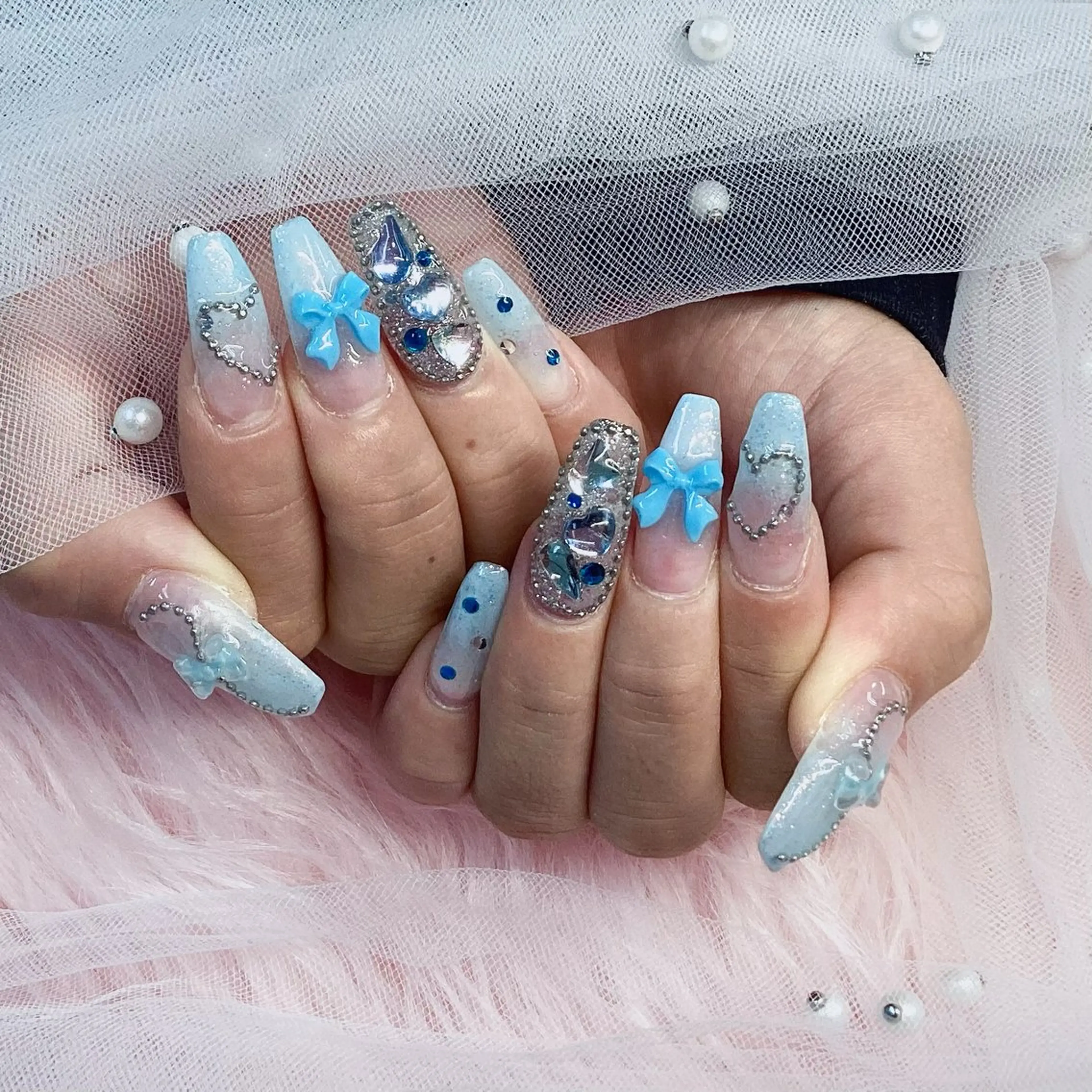 ネイル パーツ全部¥110 サロンミミのネイルデザイン