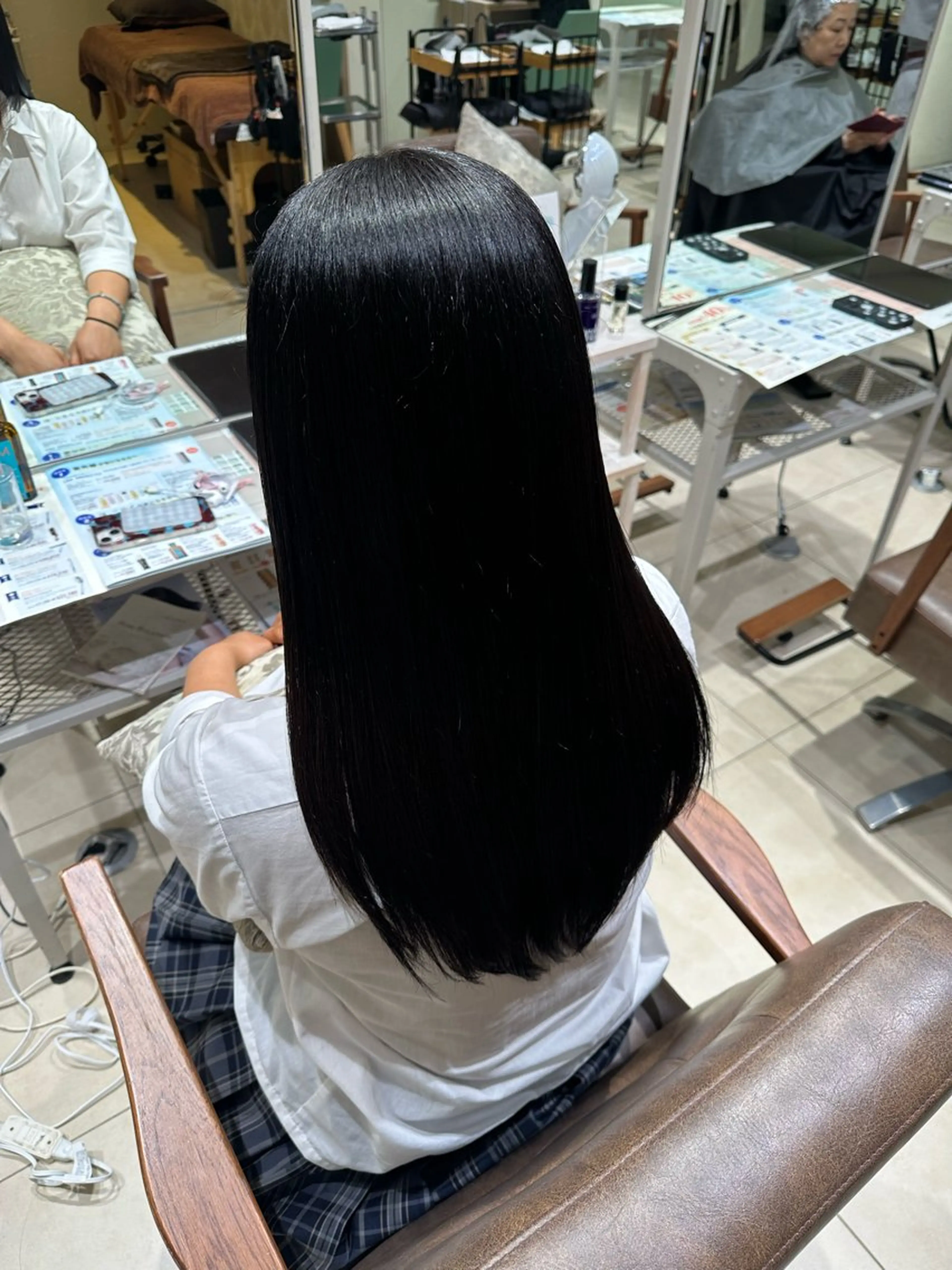 💙ブラック系カラー🖤(トリートメント追加可)の写真