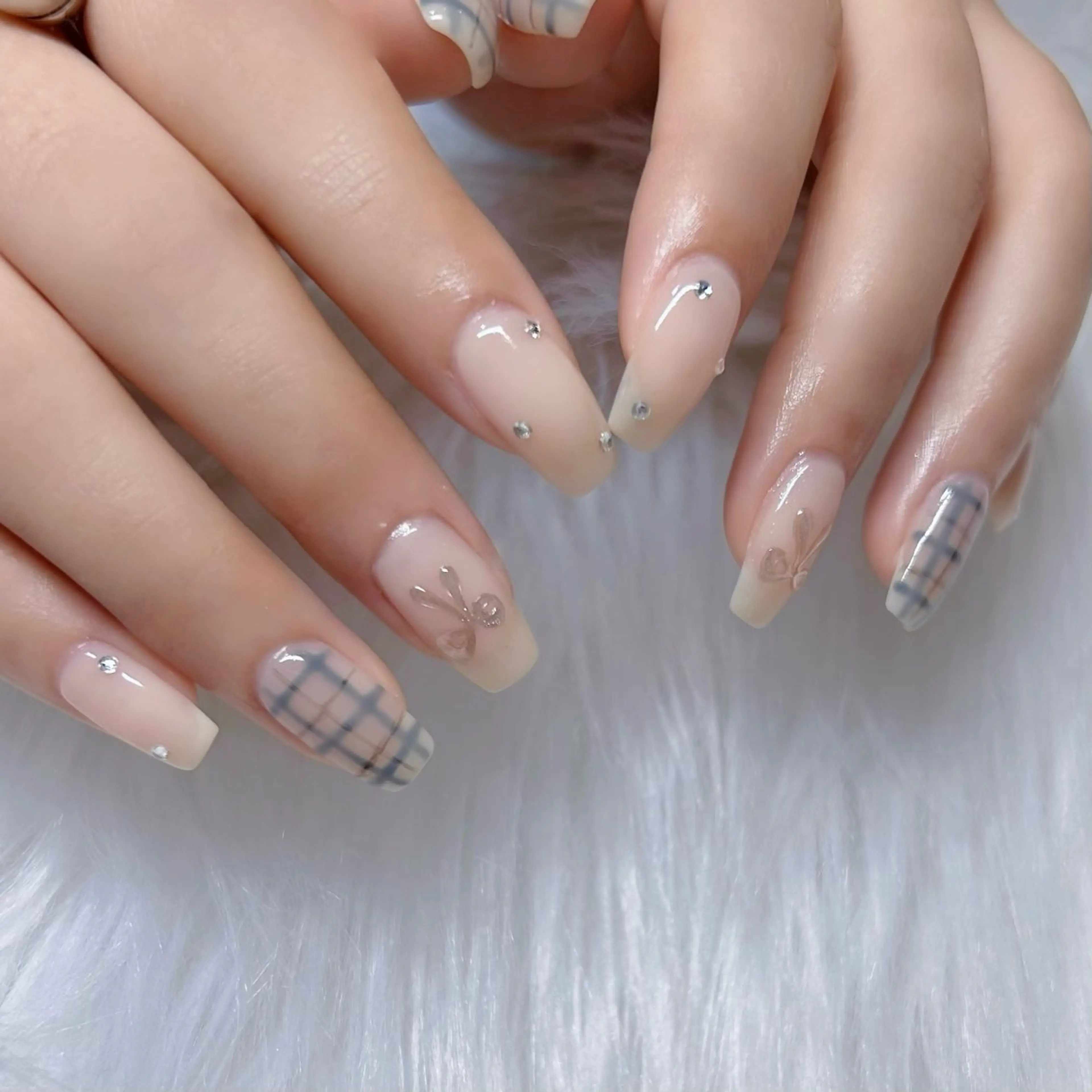 ネイル ハンドネイル Neolive rita🐾Eimiのネイルデザイン