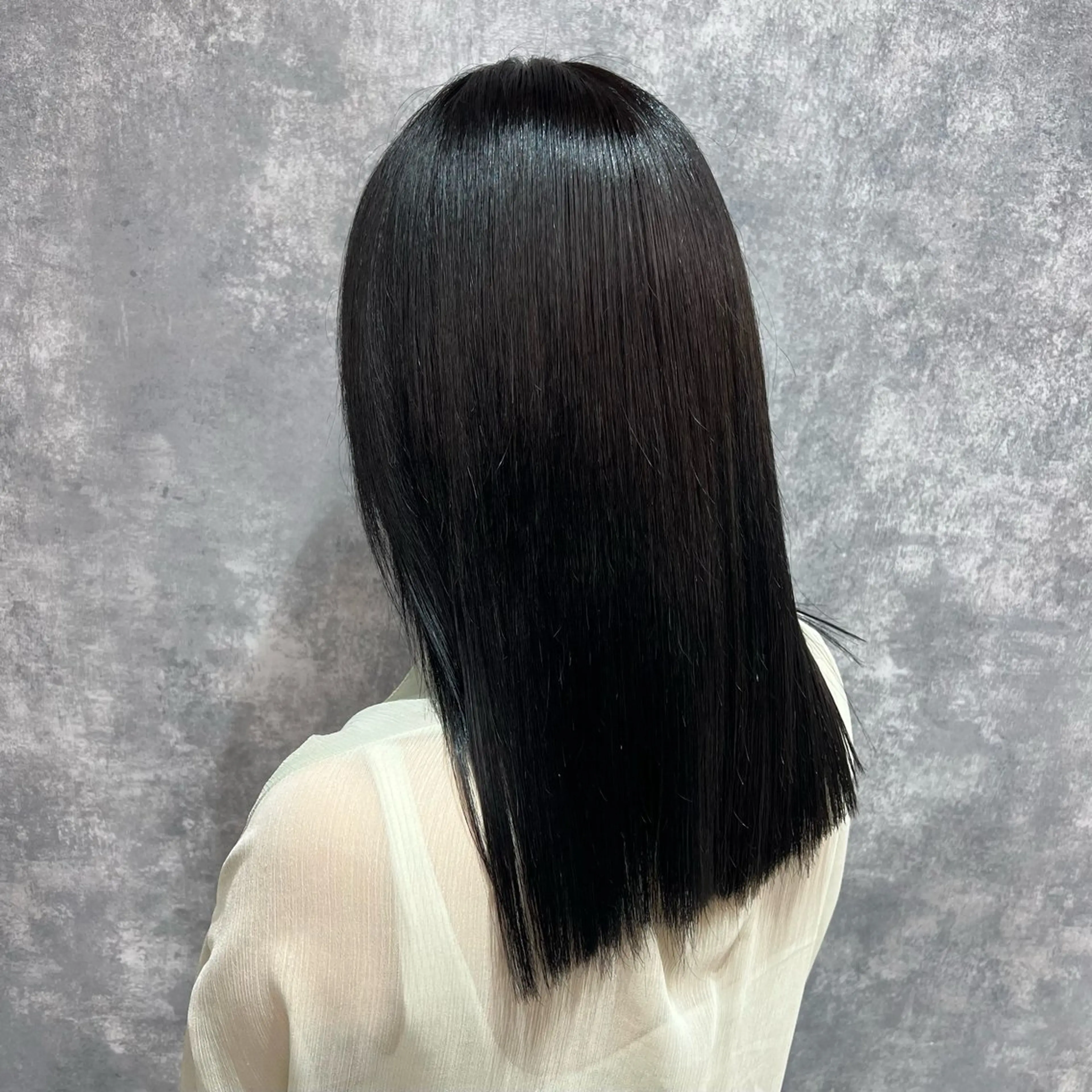 セミロング カラー ヘアカラー トリートメント ヘアセット 👑垢抜け韓国ヘア ハッシュカット唯澄のヘアスタイル