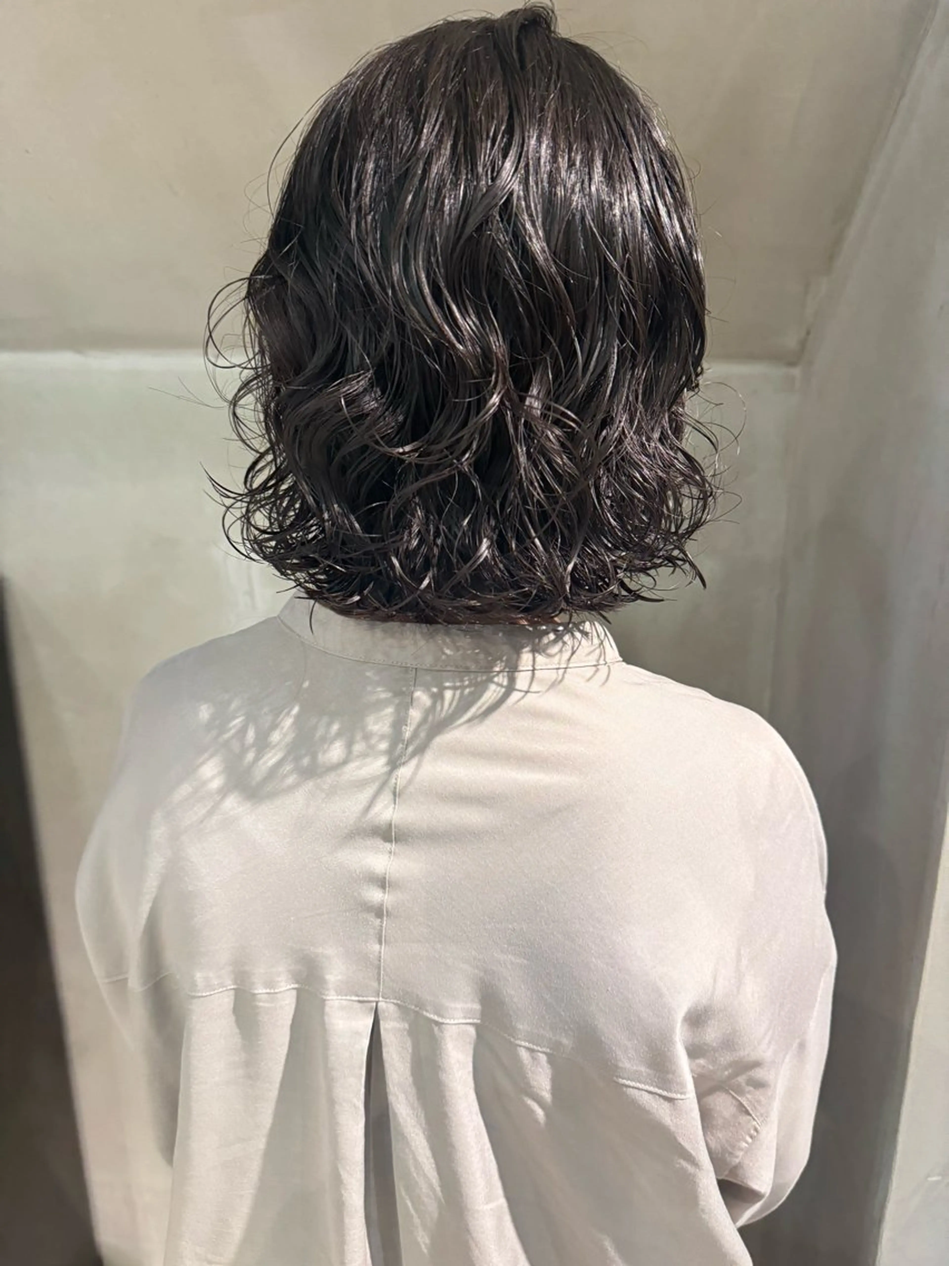 ミディアム アカリ /パーマスタイルのヘアスタイル