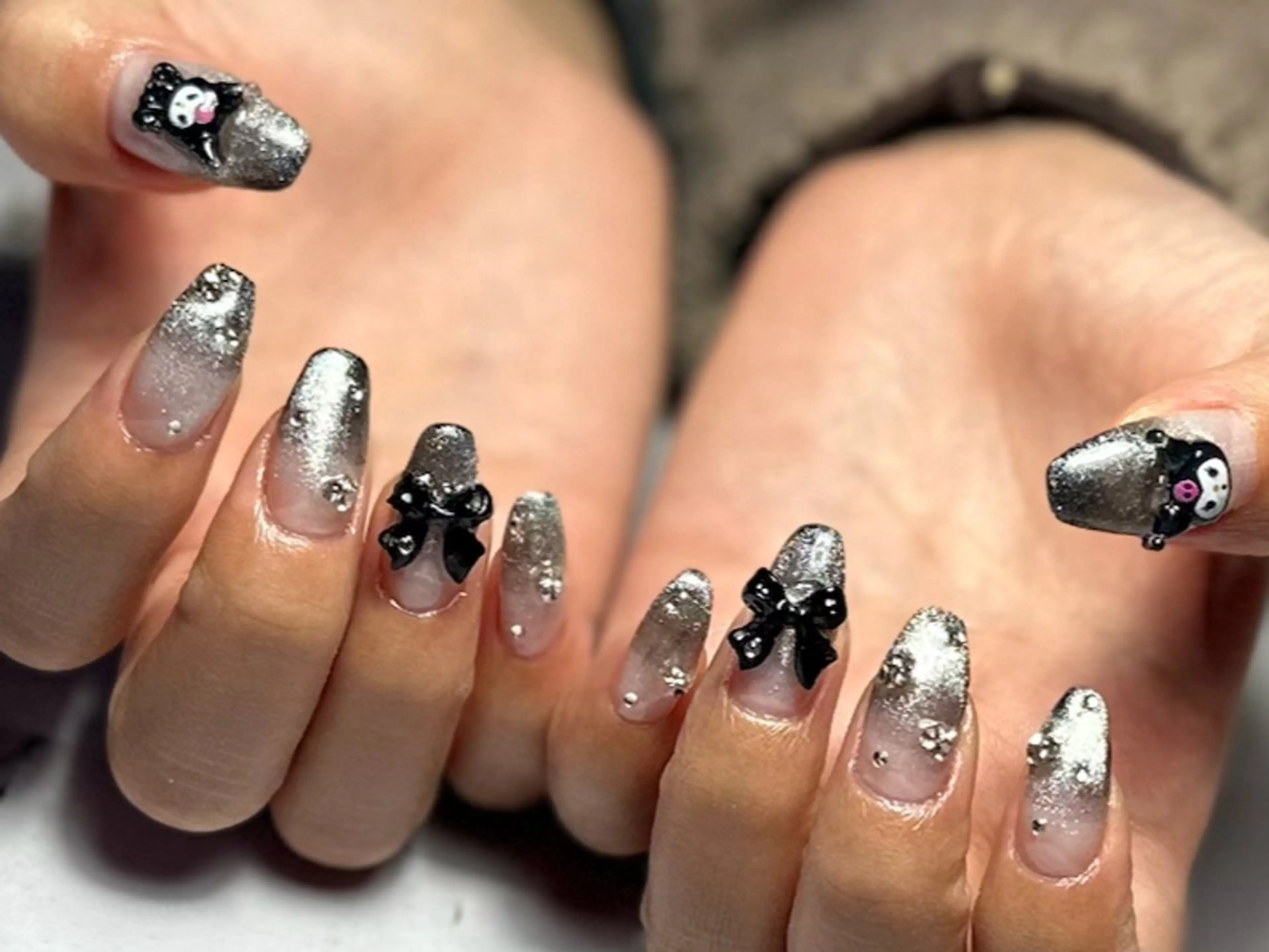 ネイル 新山 聖のネイルデザイン