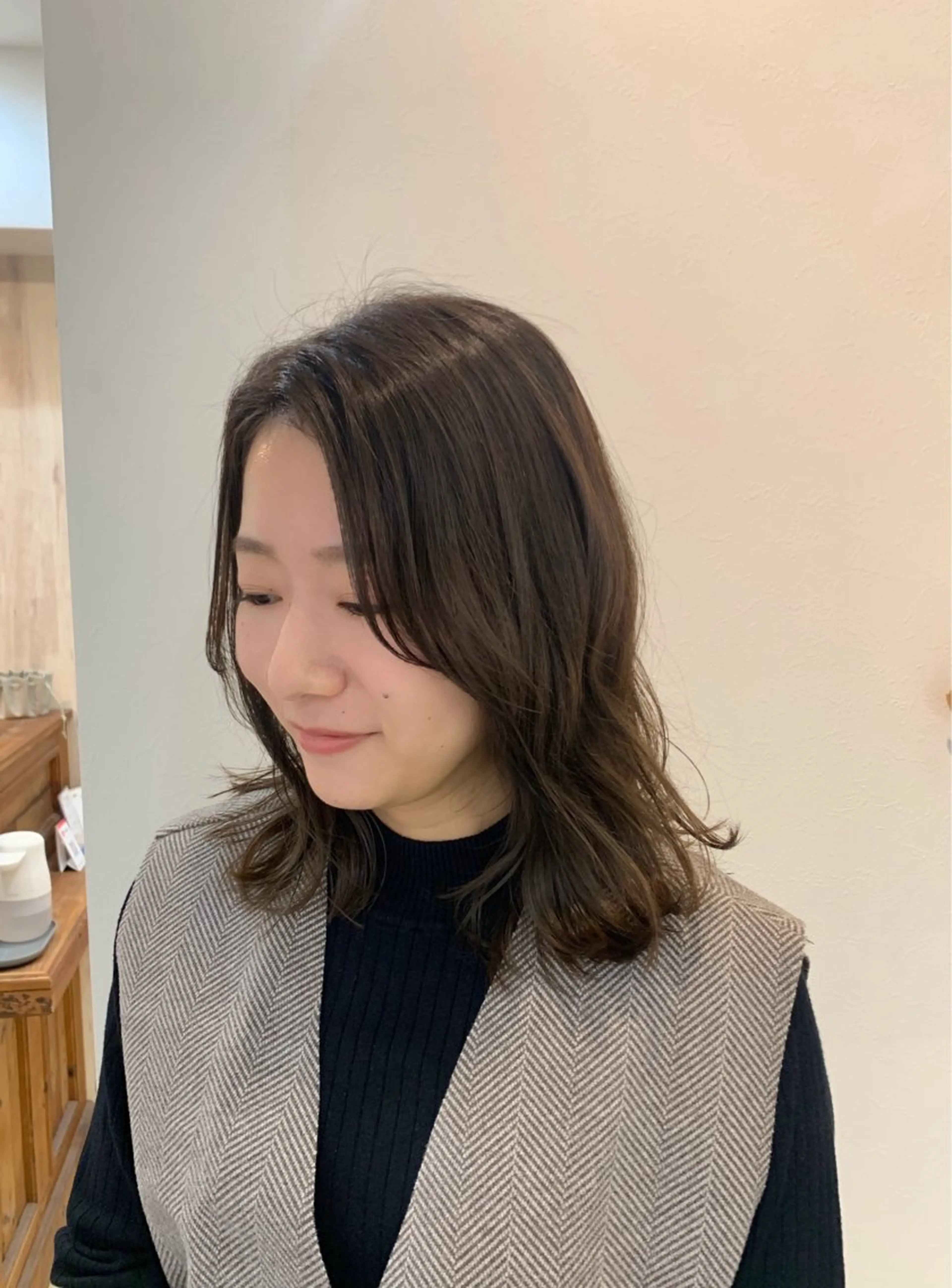 セミロング 竹村 恵功代のヘアスタイル
