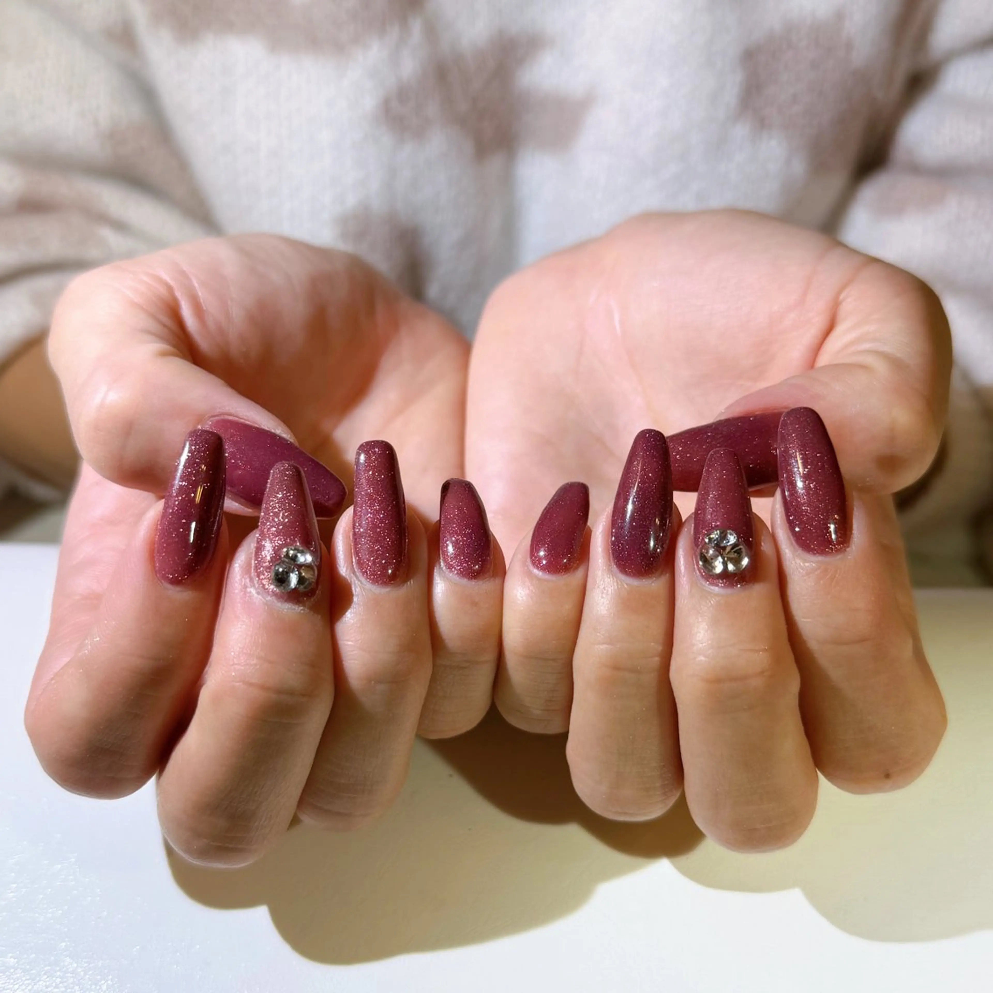 ネイル ジェルネイル マグネットネイル ハンドネイル COCO Lumi 🤍ayaのネイルデザイン