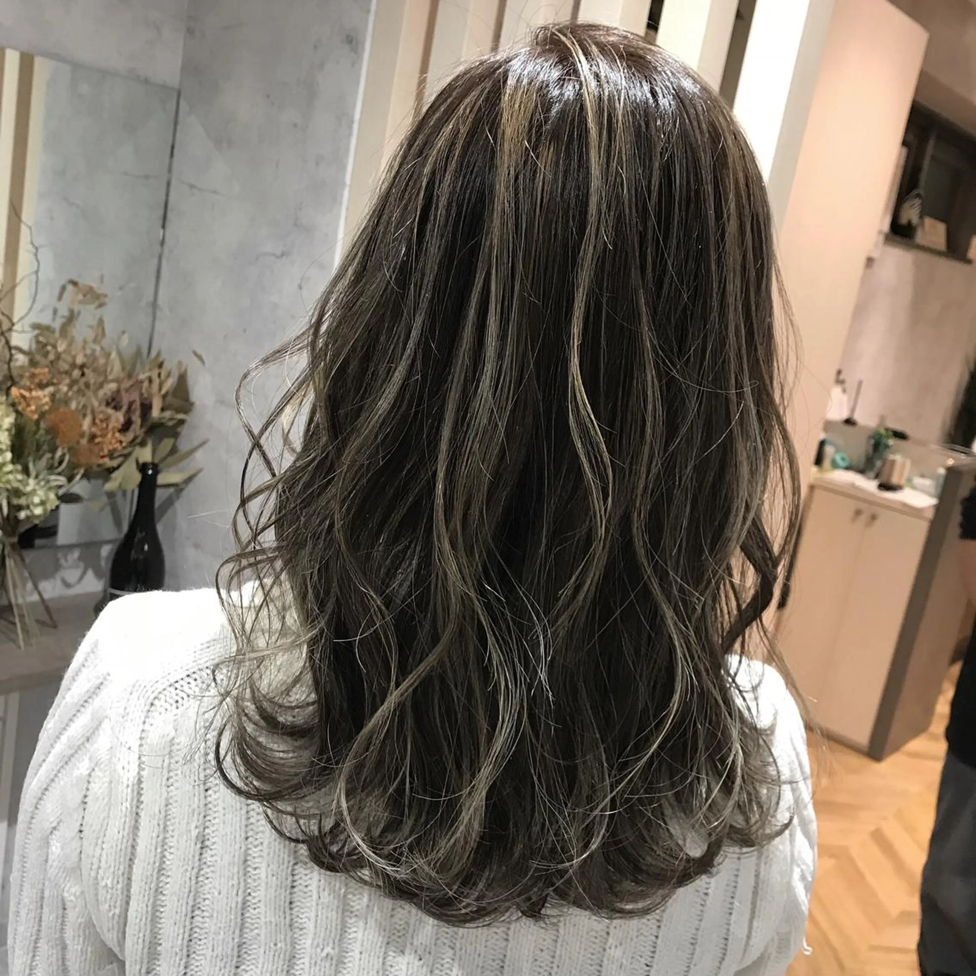 セミロング カラー ヘアカラー 髪質改善will hairdesignのヘアスタイル