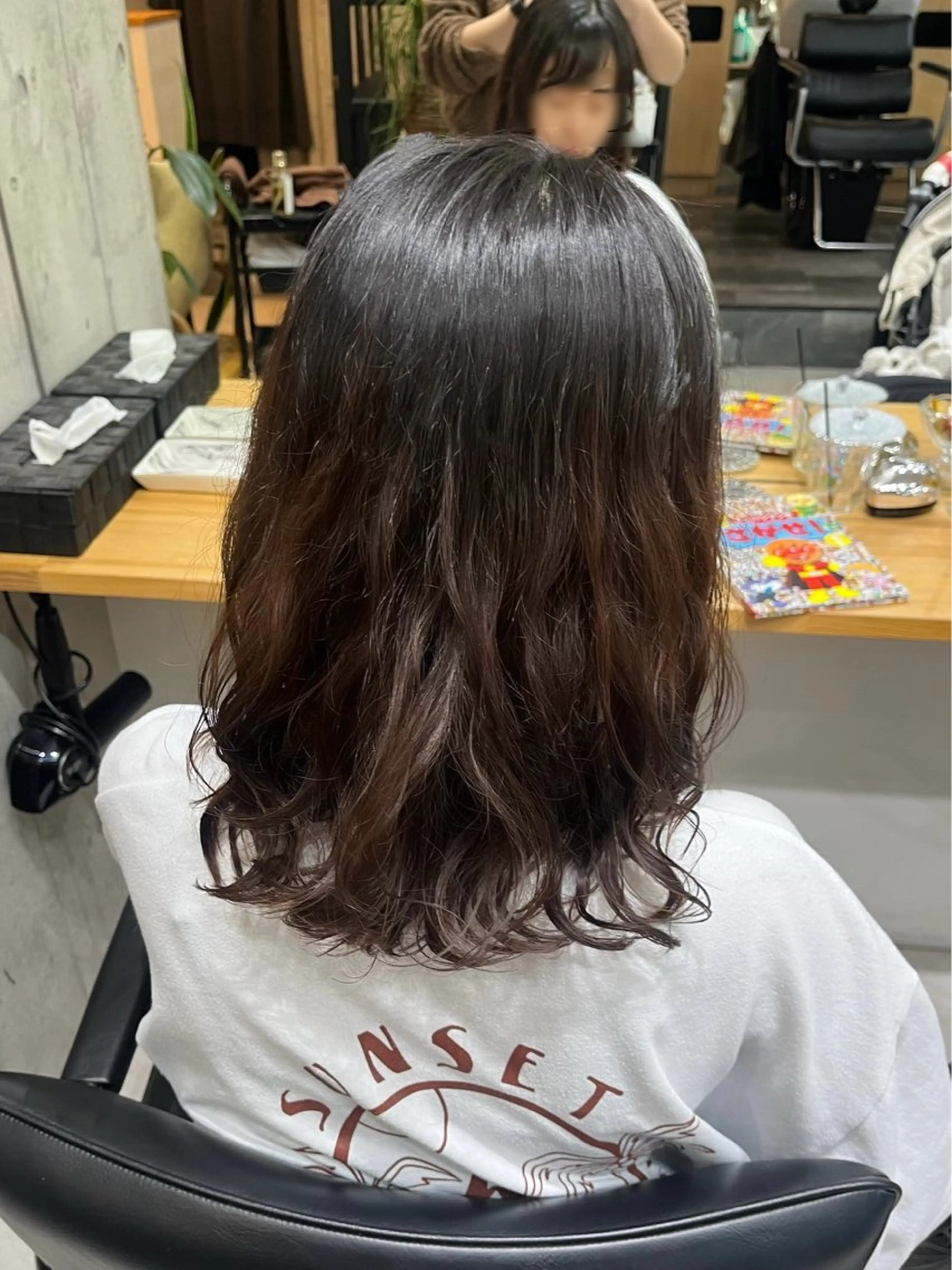 セミロング パーマ セミロングパーマ デジタルパーマ ブリーチなし 暖色カラー/井上あいのヘアスタイル