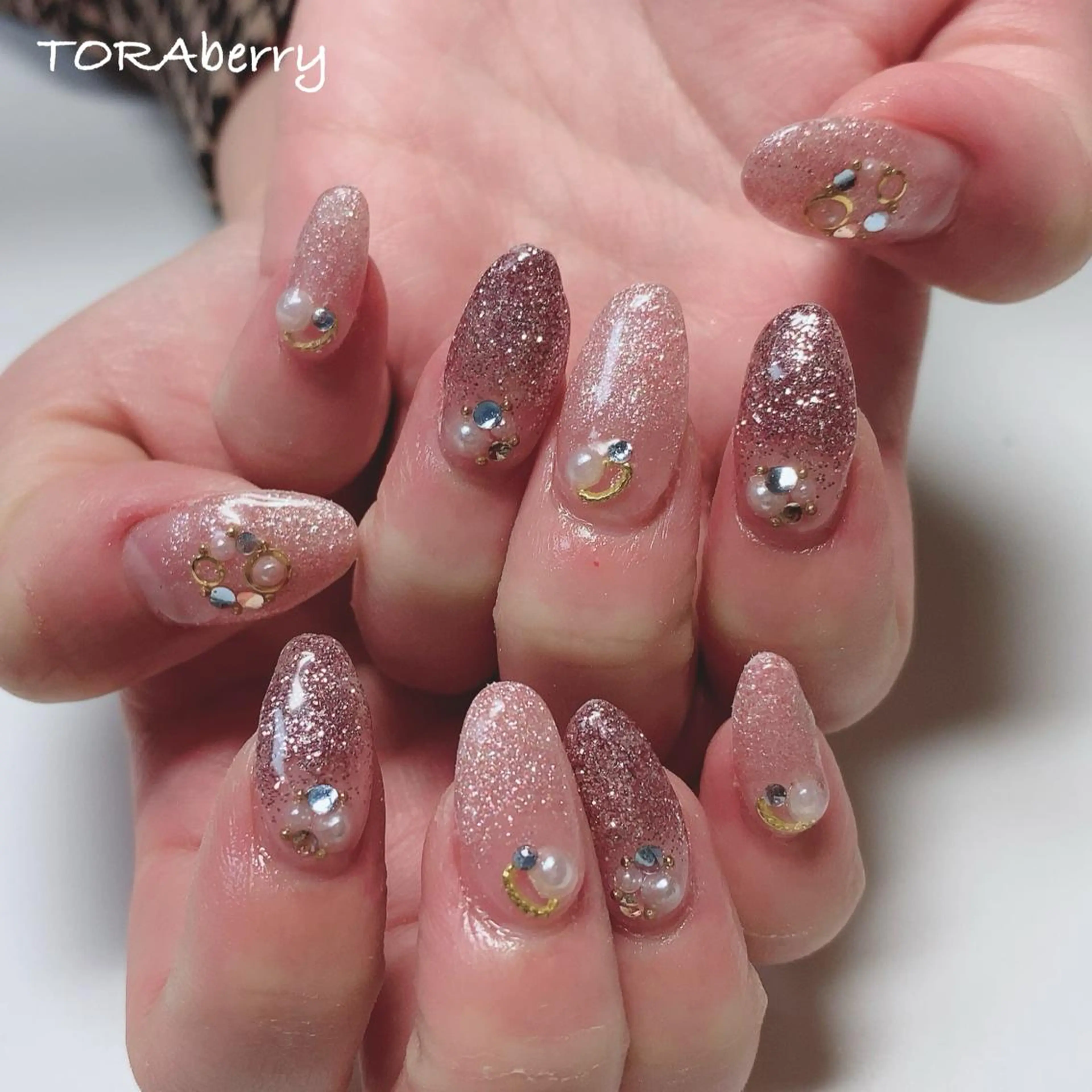 ネイル ネイリスト なつみのネイルデザイン