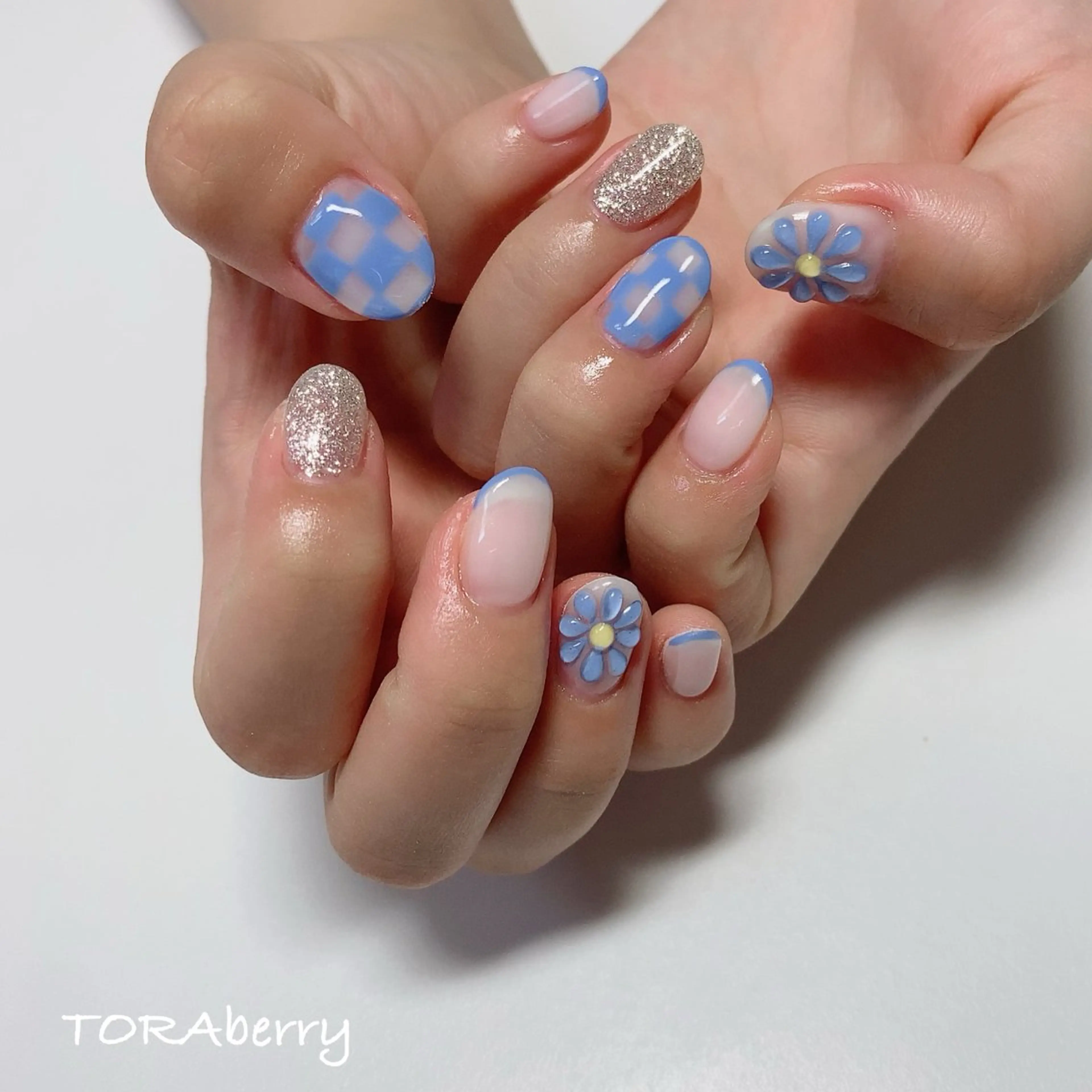 ネイル ネイリスト なつみのネイルデザイン