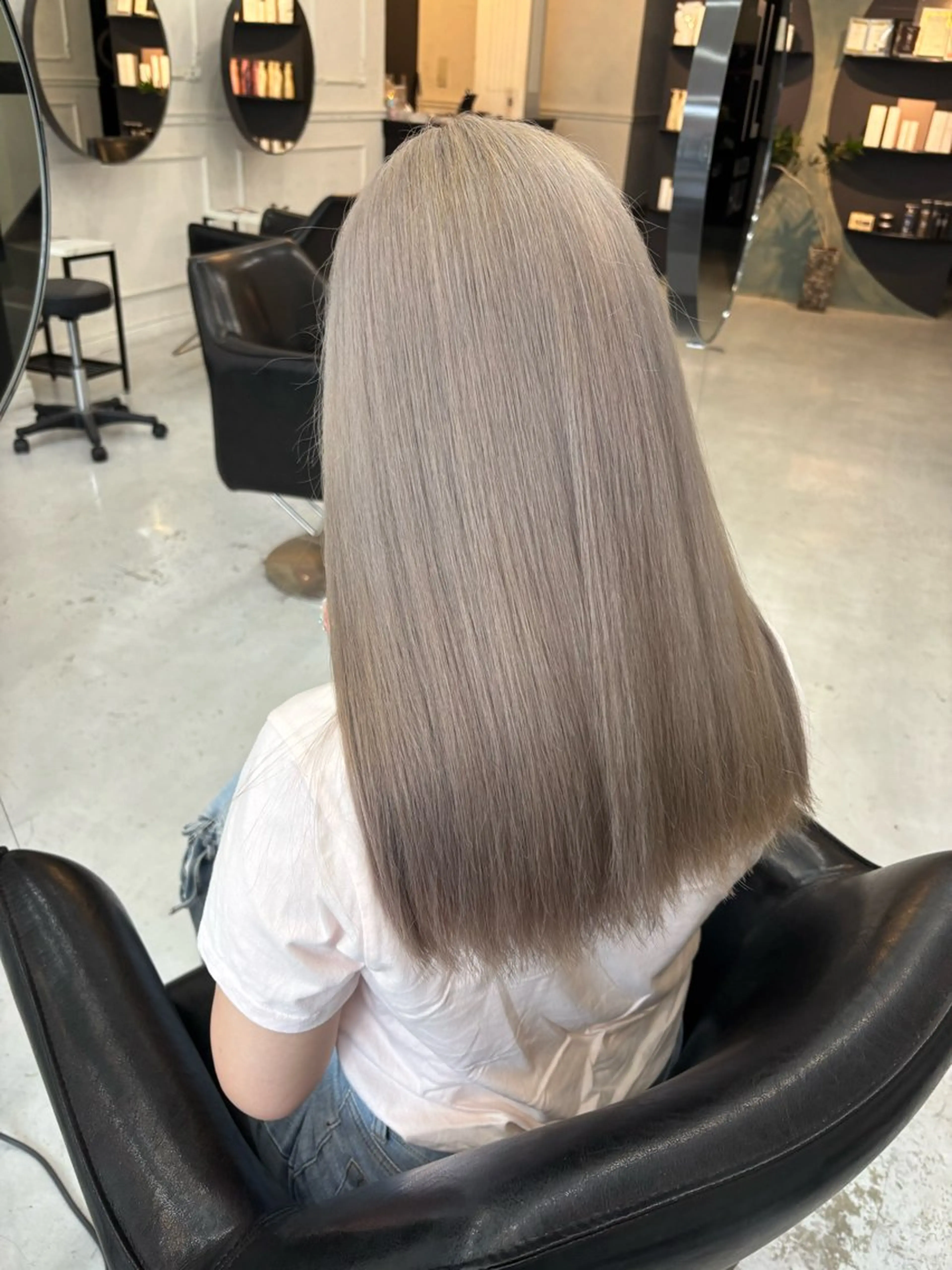 ロング MaisonHALU さくらのヘアスタイル