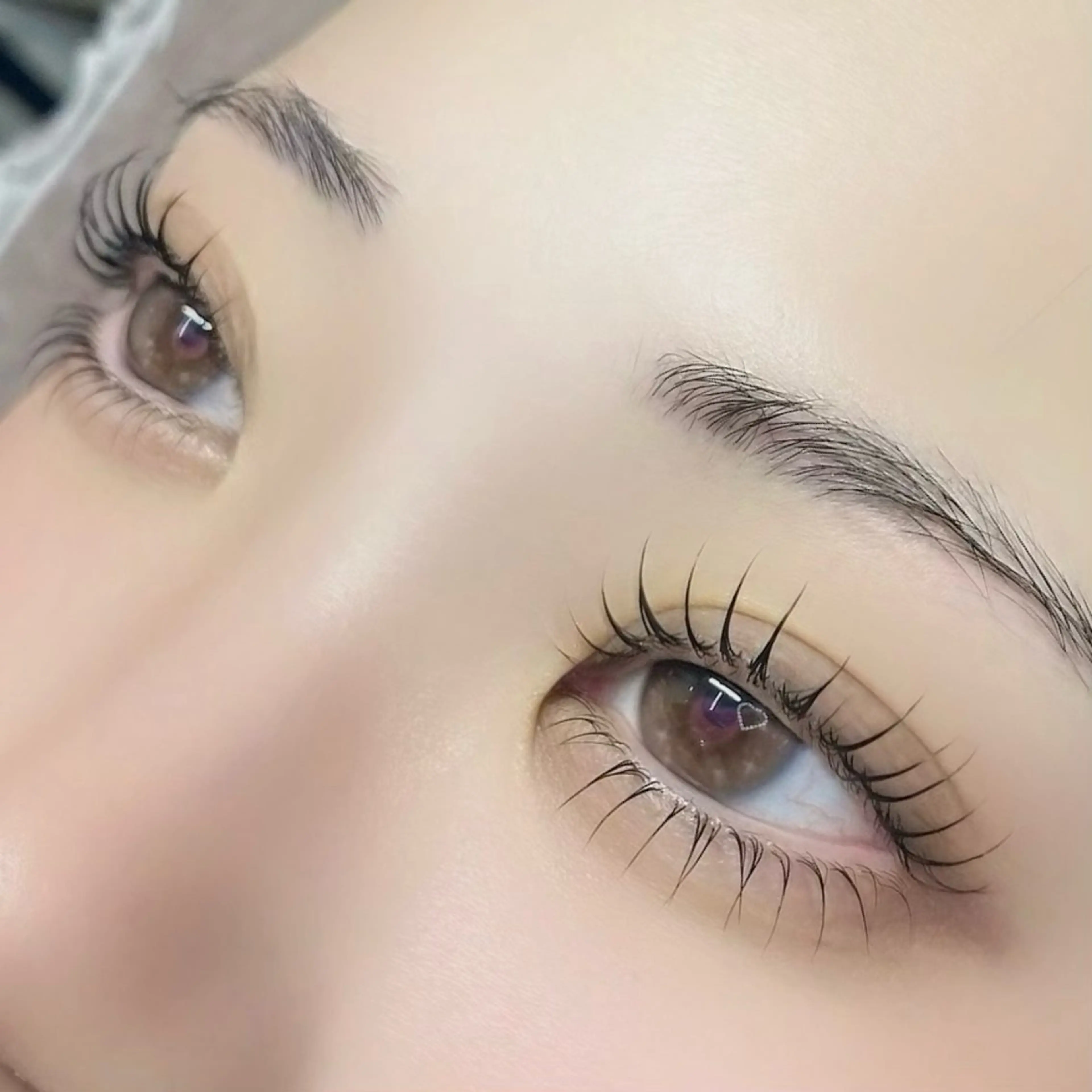 マツエク・マツパ 束感まつ毛 パリジェンヌラッシュリフト まつげパーマ ワンホンマツエク マツパ ruhe eyeのマツエク・マツパデザイン