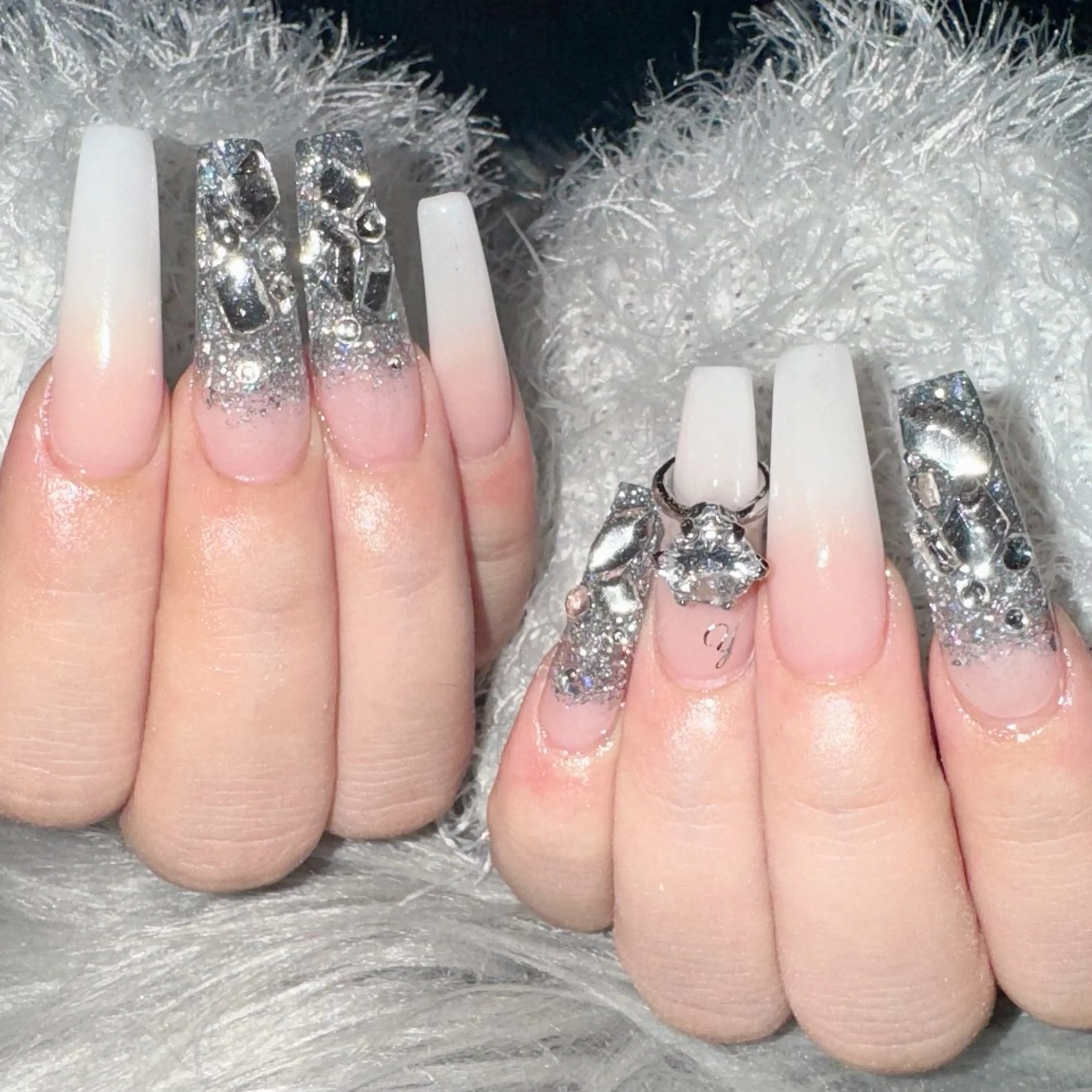 ネイル ハンドネイル Feel ‪‪☺︎‬Yuriaのネイルデザイン