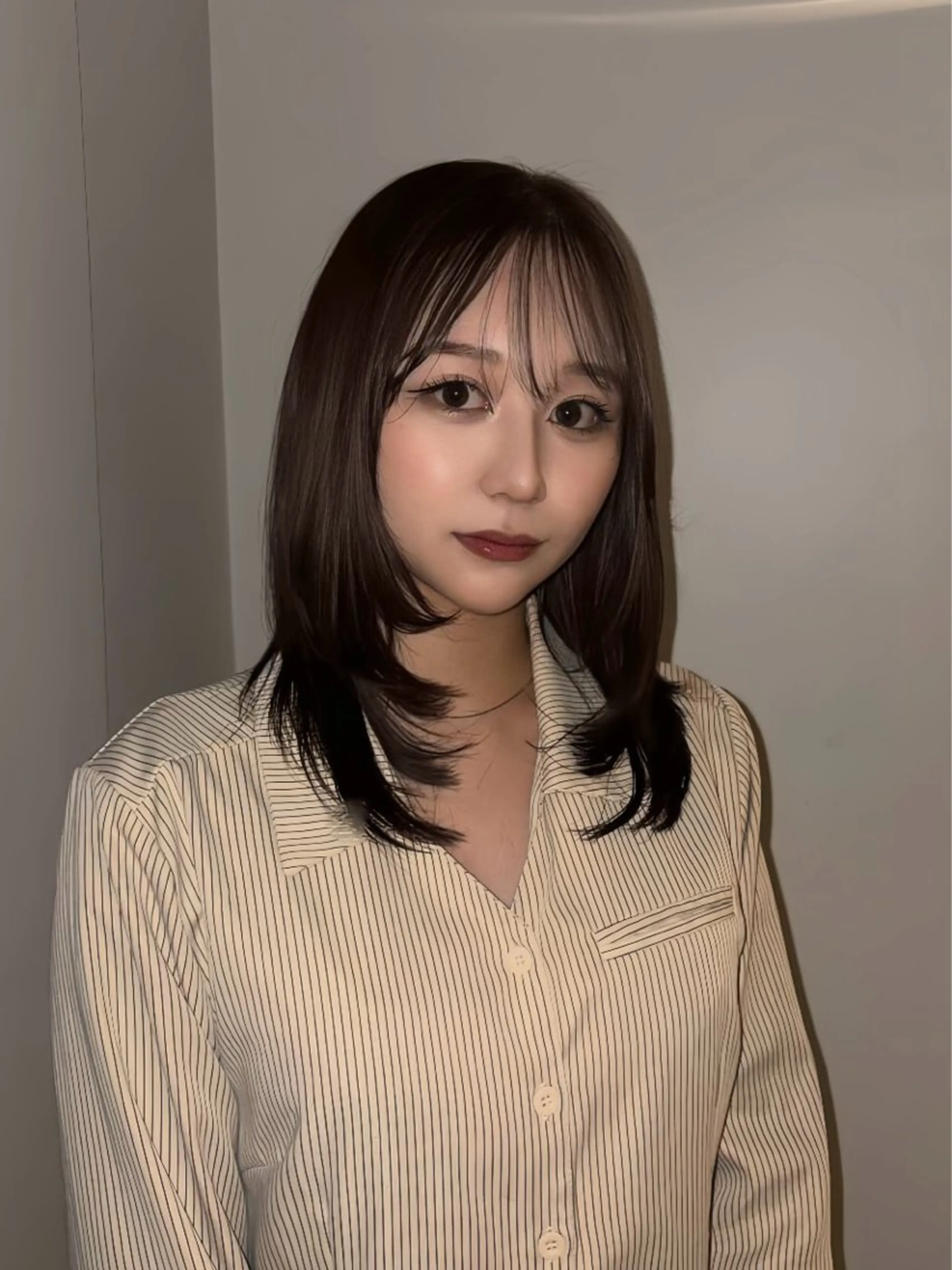 ミディアム カット ヘアカラー トリートメント 崎久保 優菜のヘアスタイル