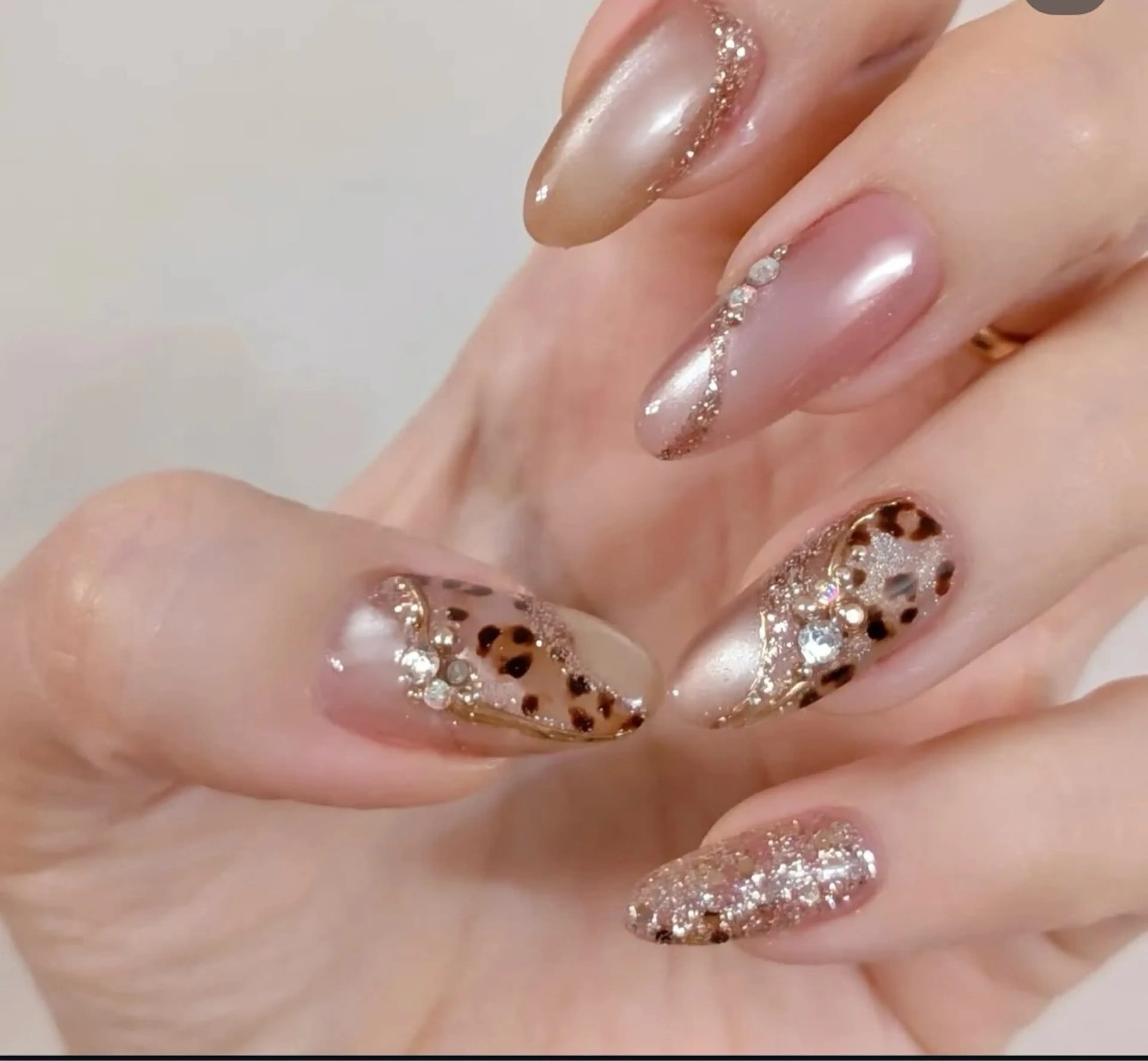 ネイル 韓国ネイル 持ち込み ニュアンスネイル ネイルチップ ハンドネイル TABI ANA.CHUOのネイルデザイン