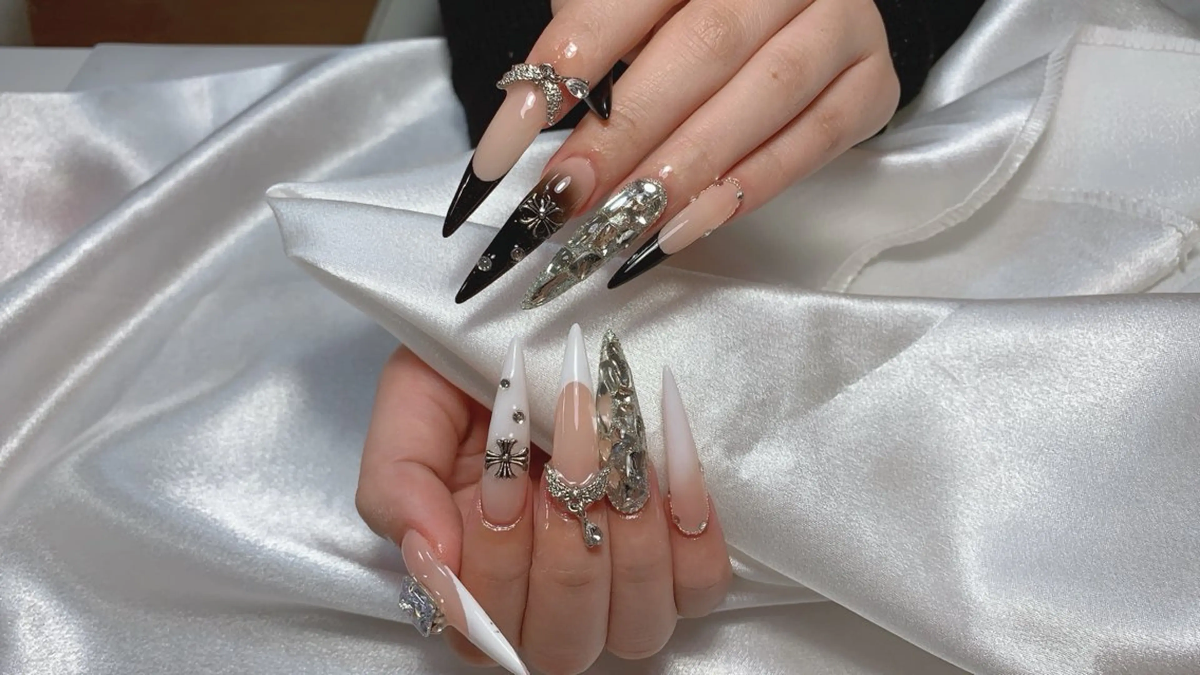 ネイル インフィニティ ネイルサロンのネイルデザイン