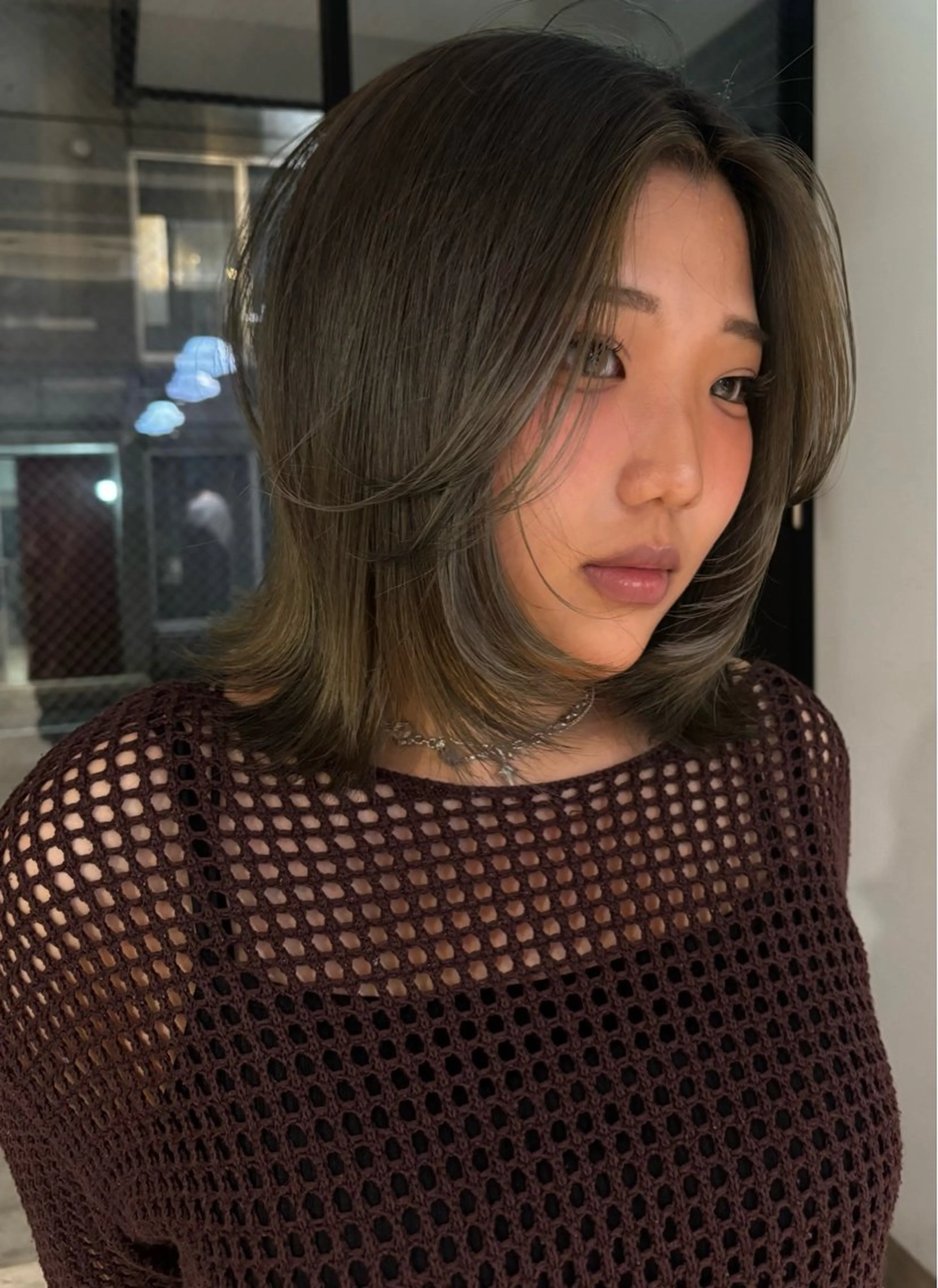 ミディアム 顔まわりレイヤー レイヤーカット ヘアカラー 艶カラー🎀メンズ カットasunaのヘアスタイル