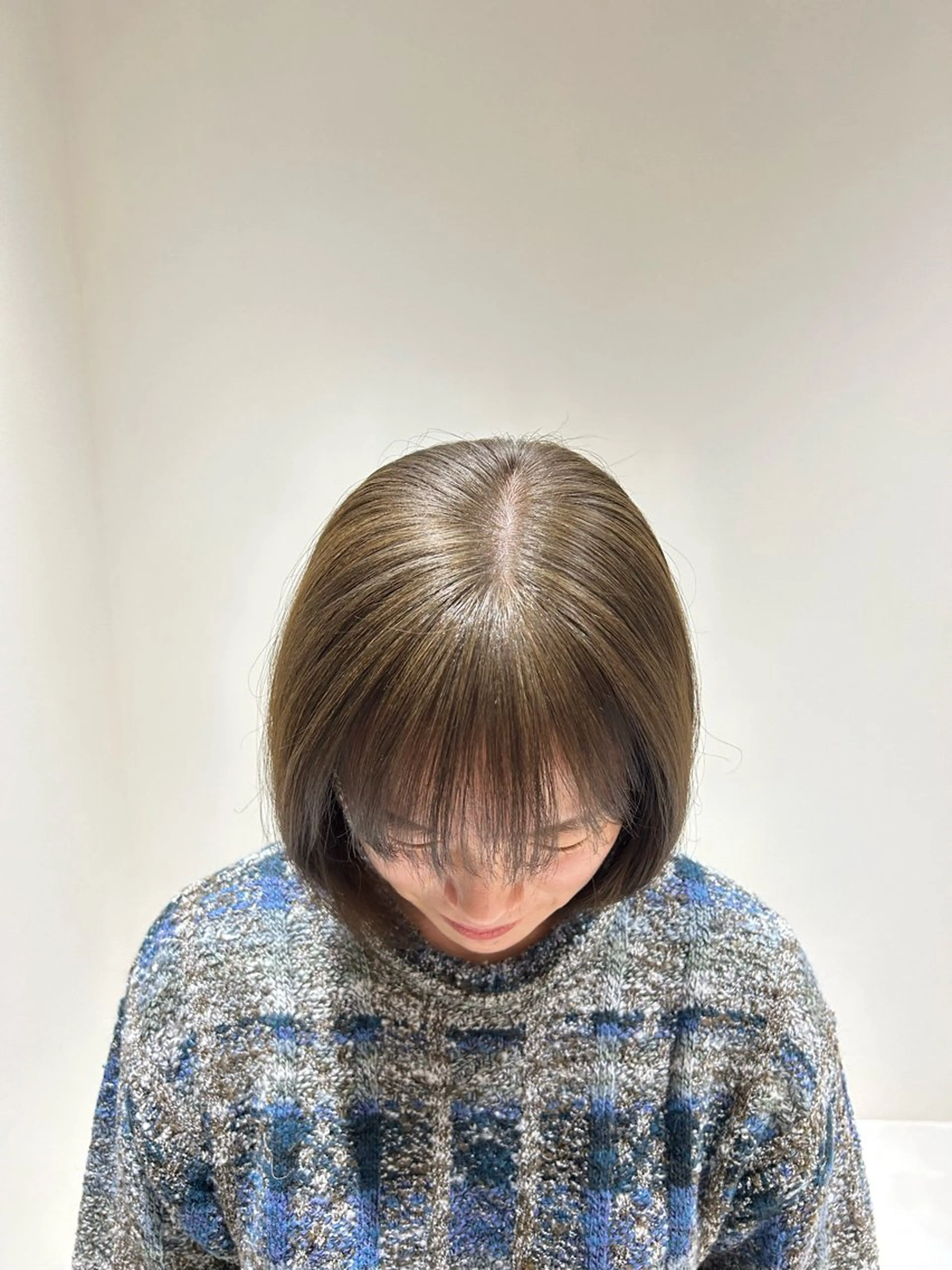 ミディアム 田中 樹奈のヘアスタイル