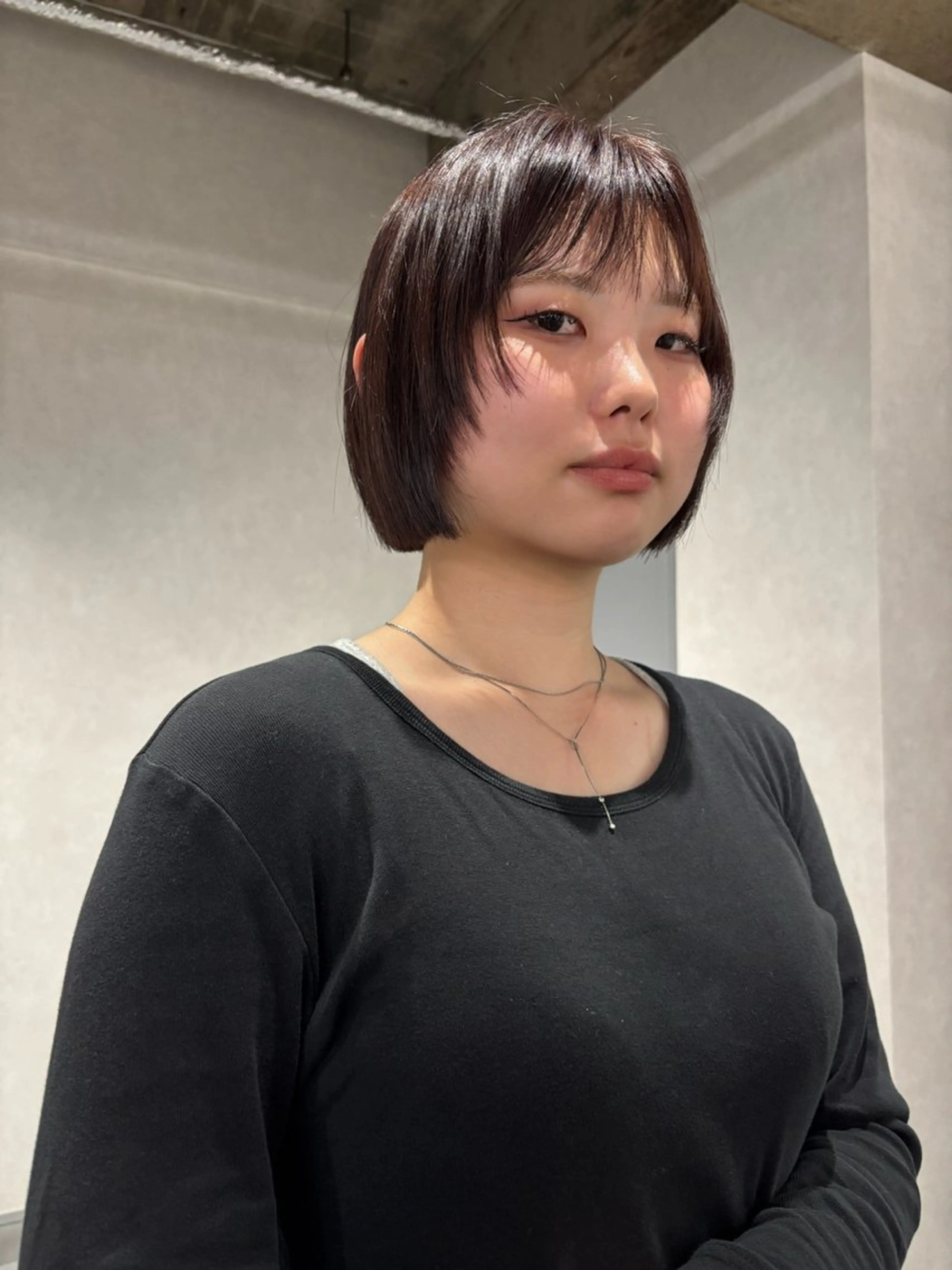 ショート カット ヘアカラー 中村穂風 レイヤー /パーマのヘアスタイル
