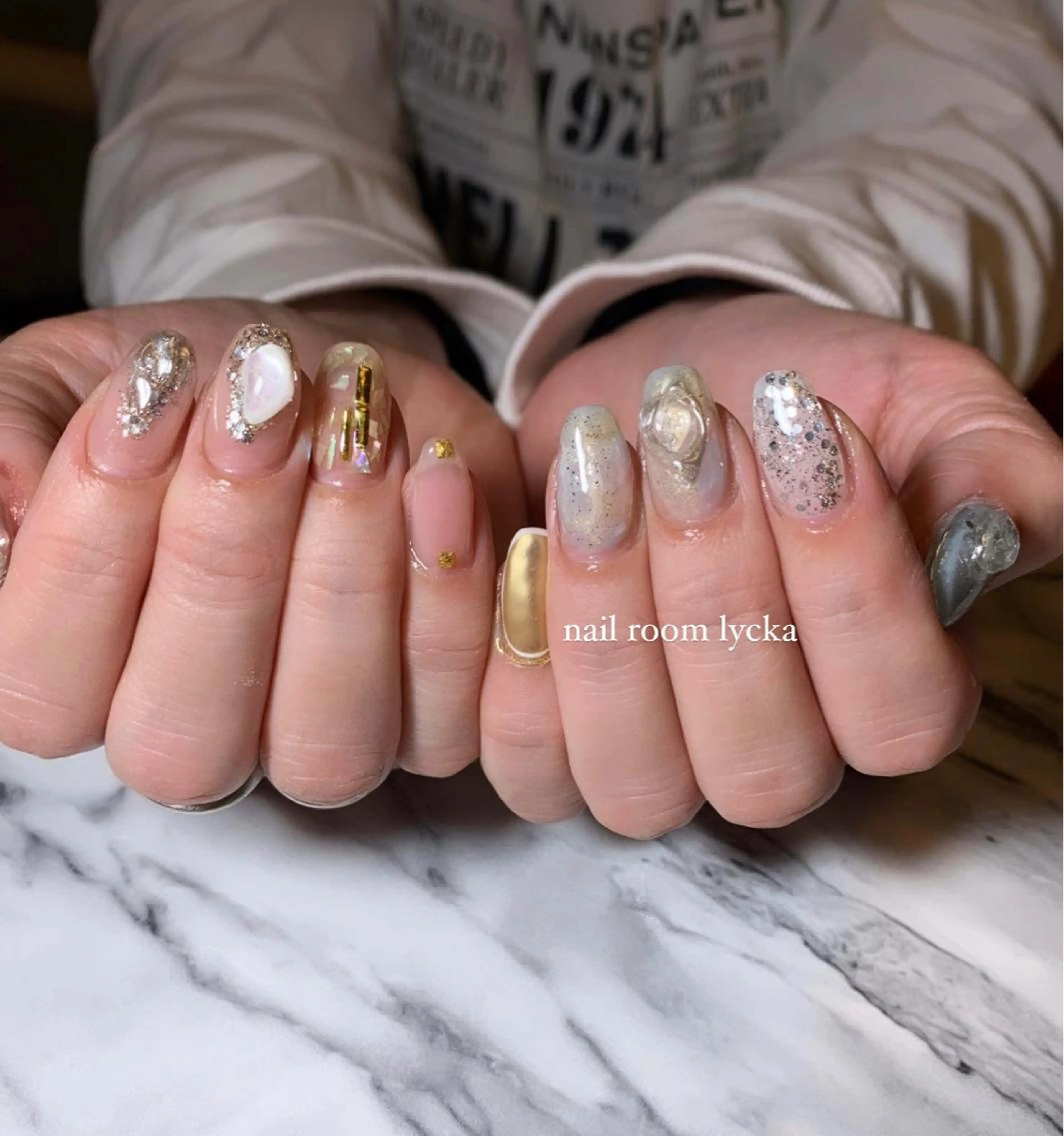 ネイル ﾈｲﾙﾙｰﾑﾘｯｶ 𝐦𝐚𝐲𝐮のネイルデザイン