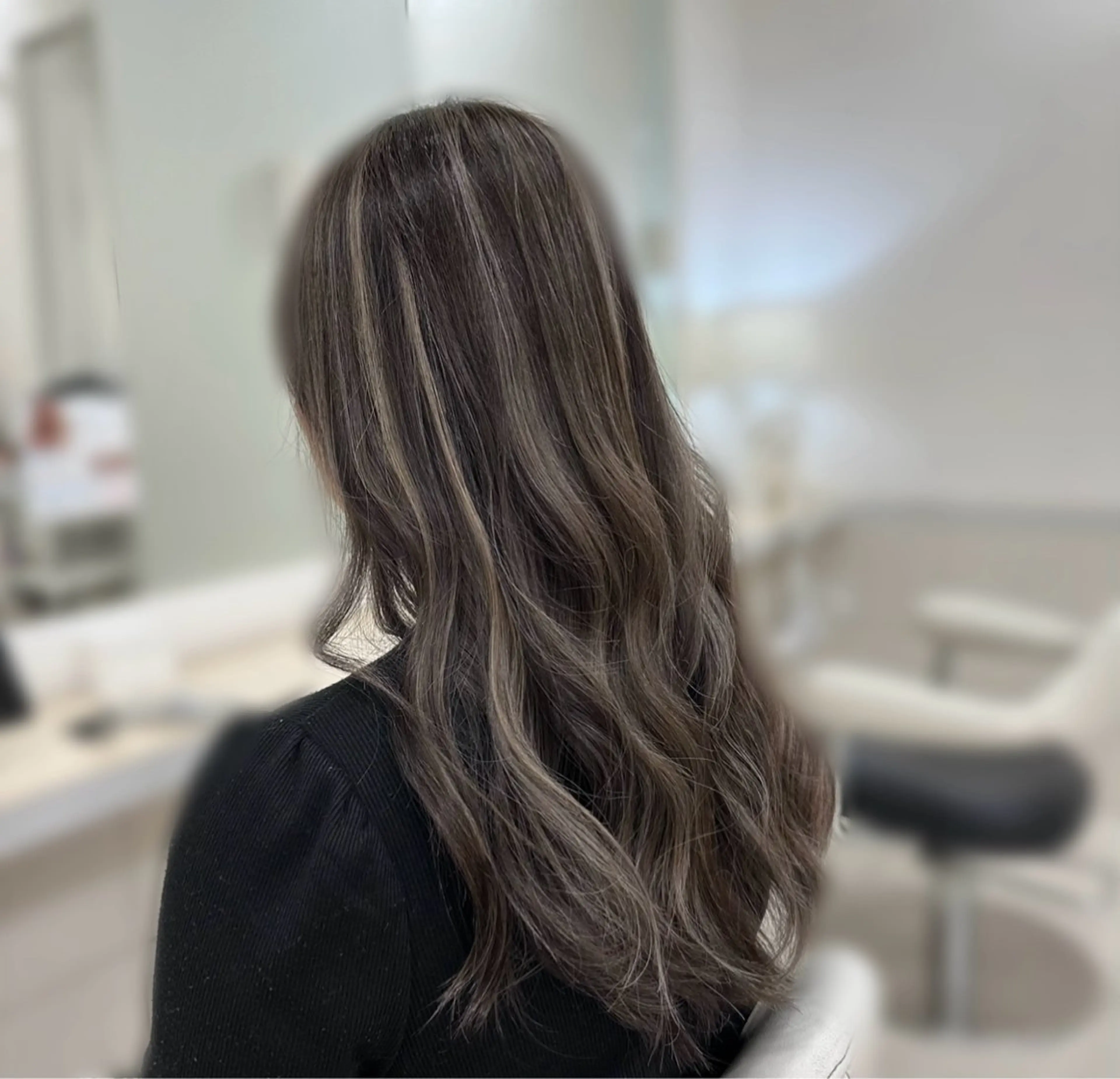 ロング 透明感カラー🫧 aika🐈のヘアスタイル