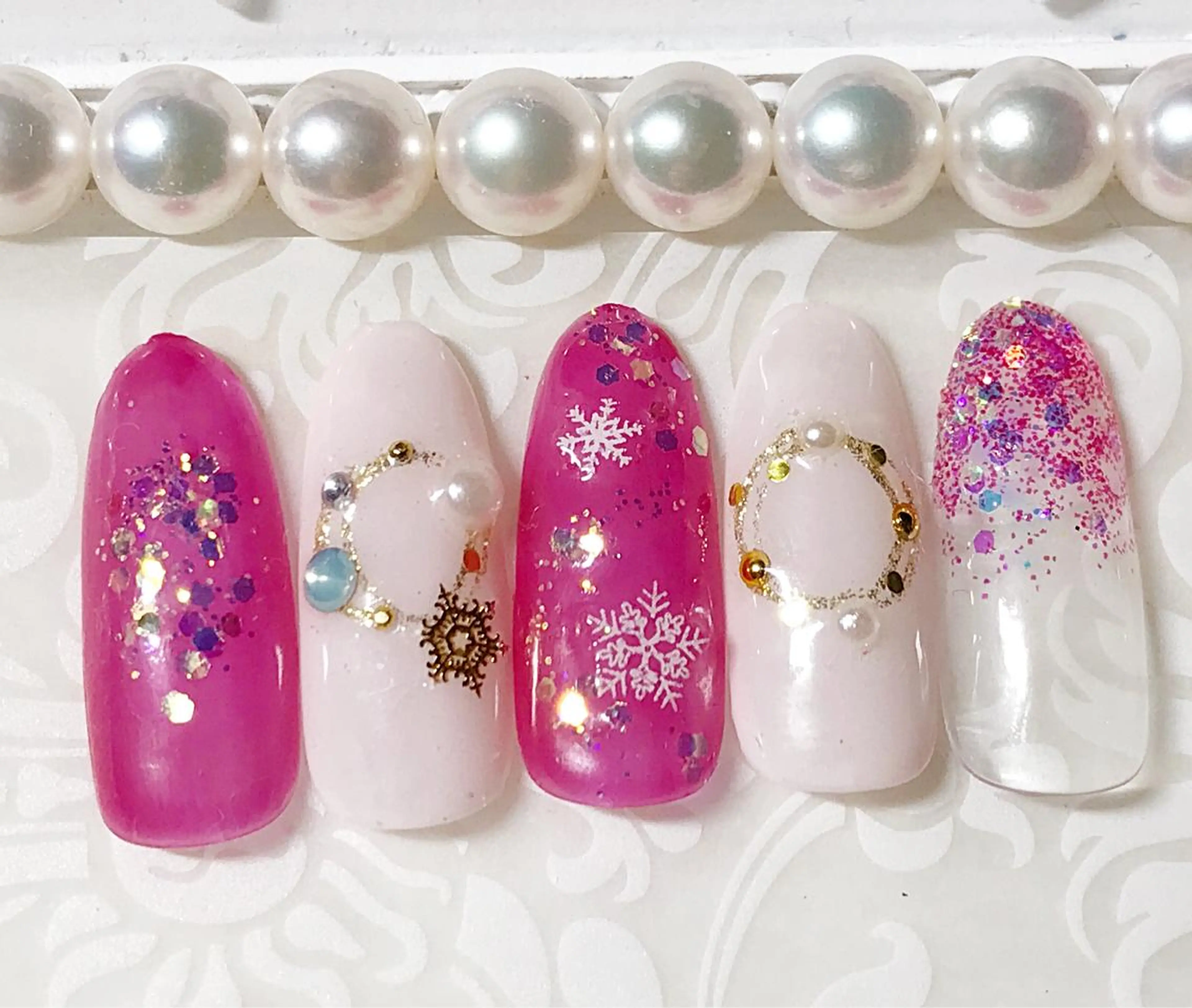 ネイル ホログラムネイル 冬ネイル Satomi  のネイルデザイン