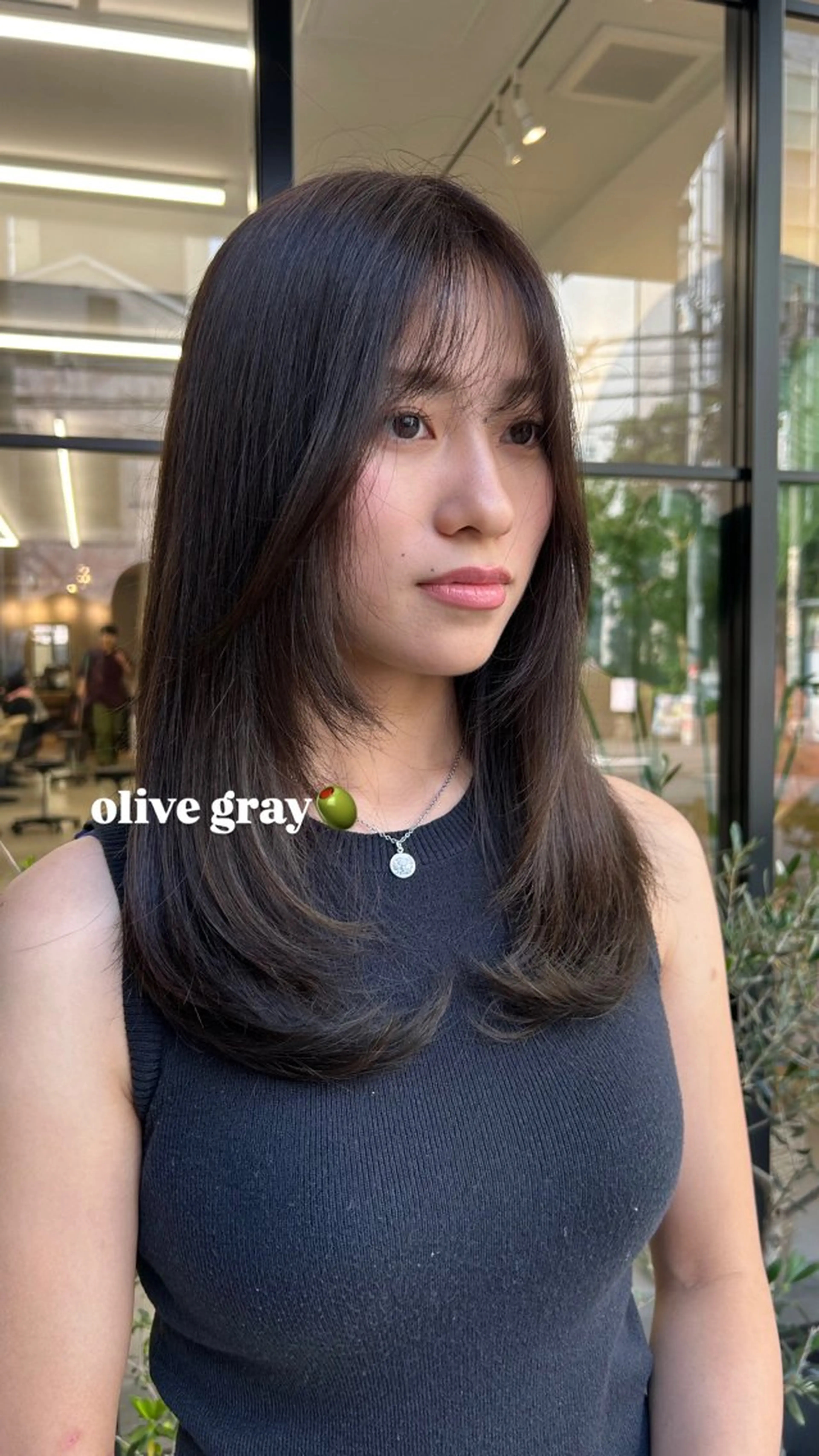 セミロング カラー くろかわ まいのヘアスタイル