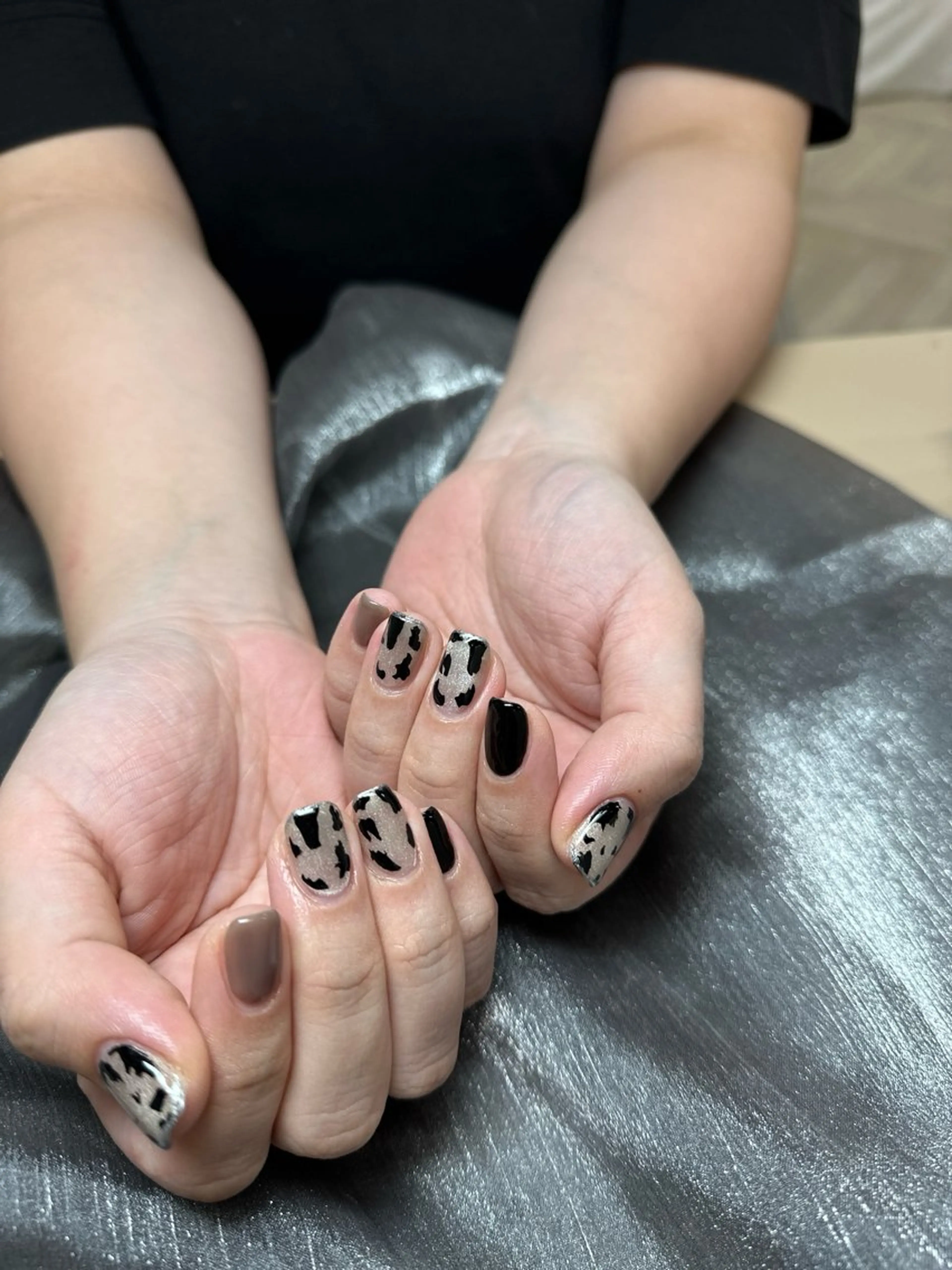 ネイル ハンドネイル ハンドケア Kaka_ パラジェル、長さだしのネイルデザイン