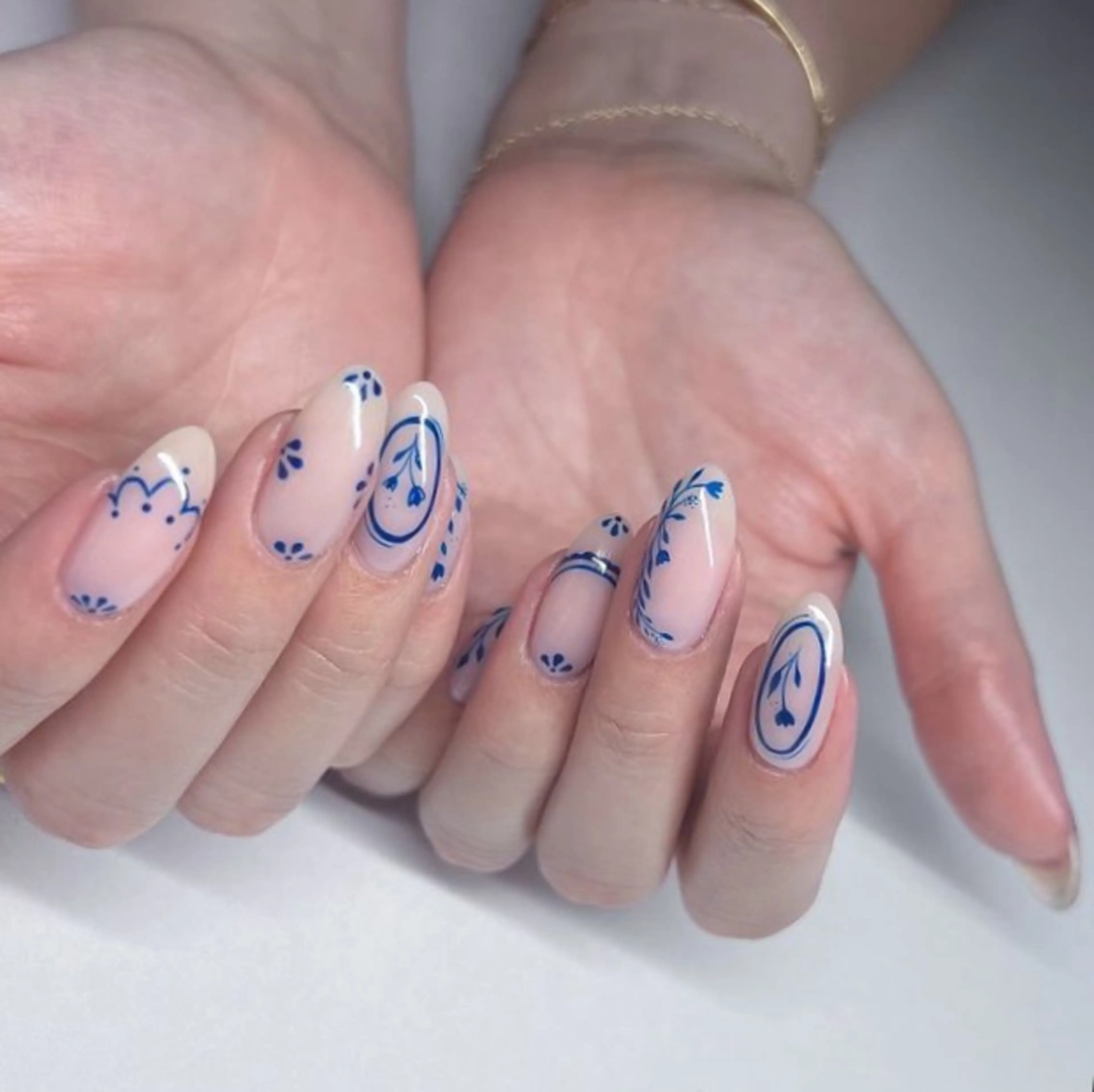 ネイル HerNails  Yokosukaのネイルデザイン