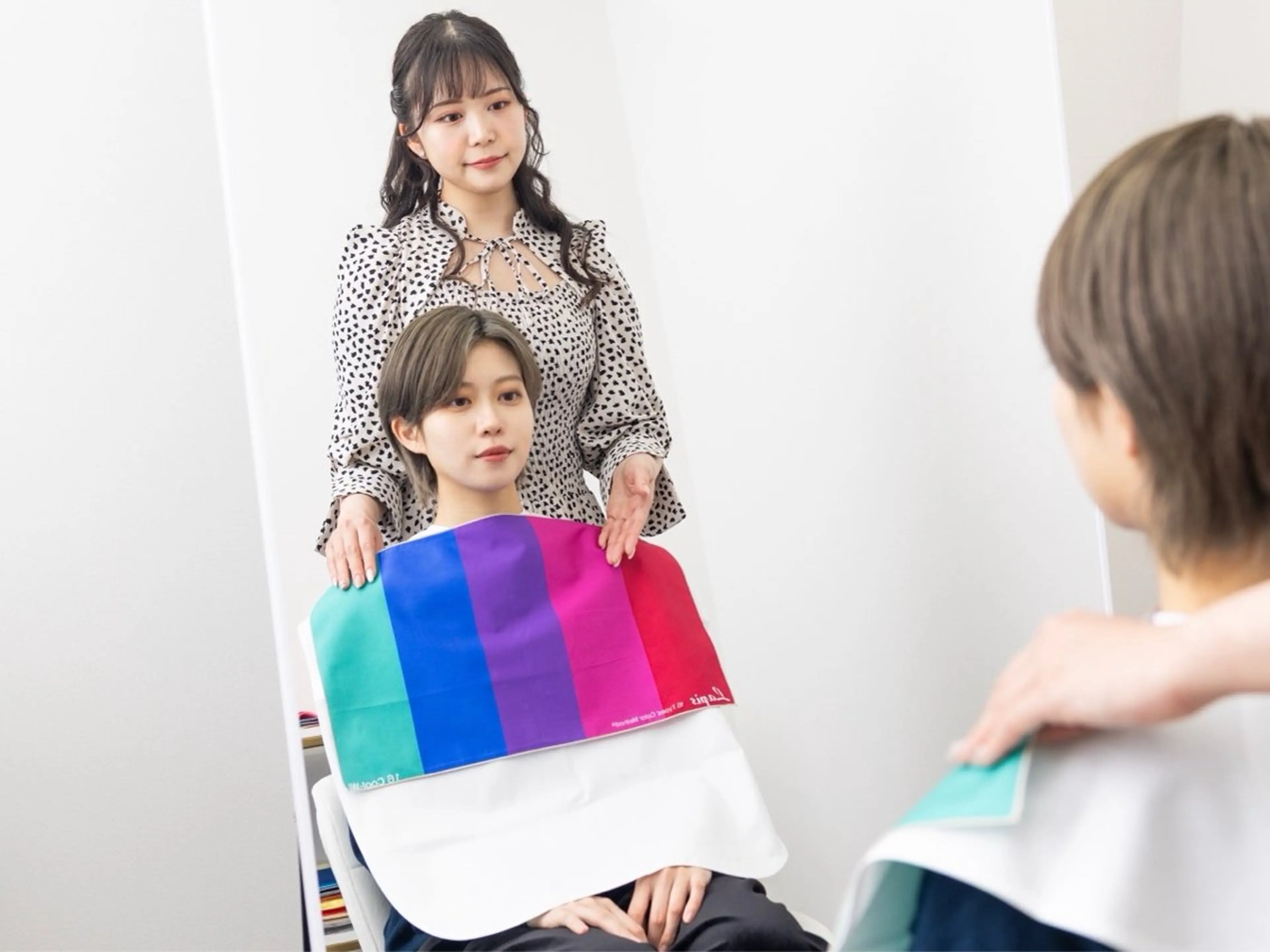 【ミニモ限定🌟25%オフ‼️1番人気のトータル診断】16タイプパーソナルカラー➕顔タイプ➕骨格診断の写真