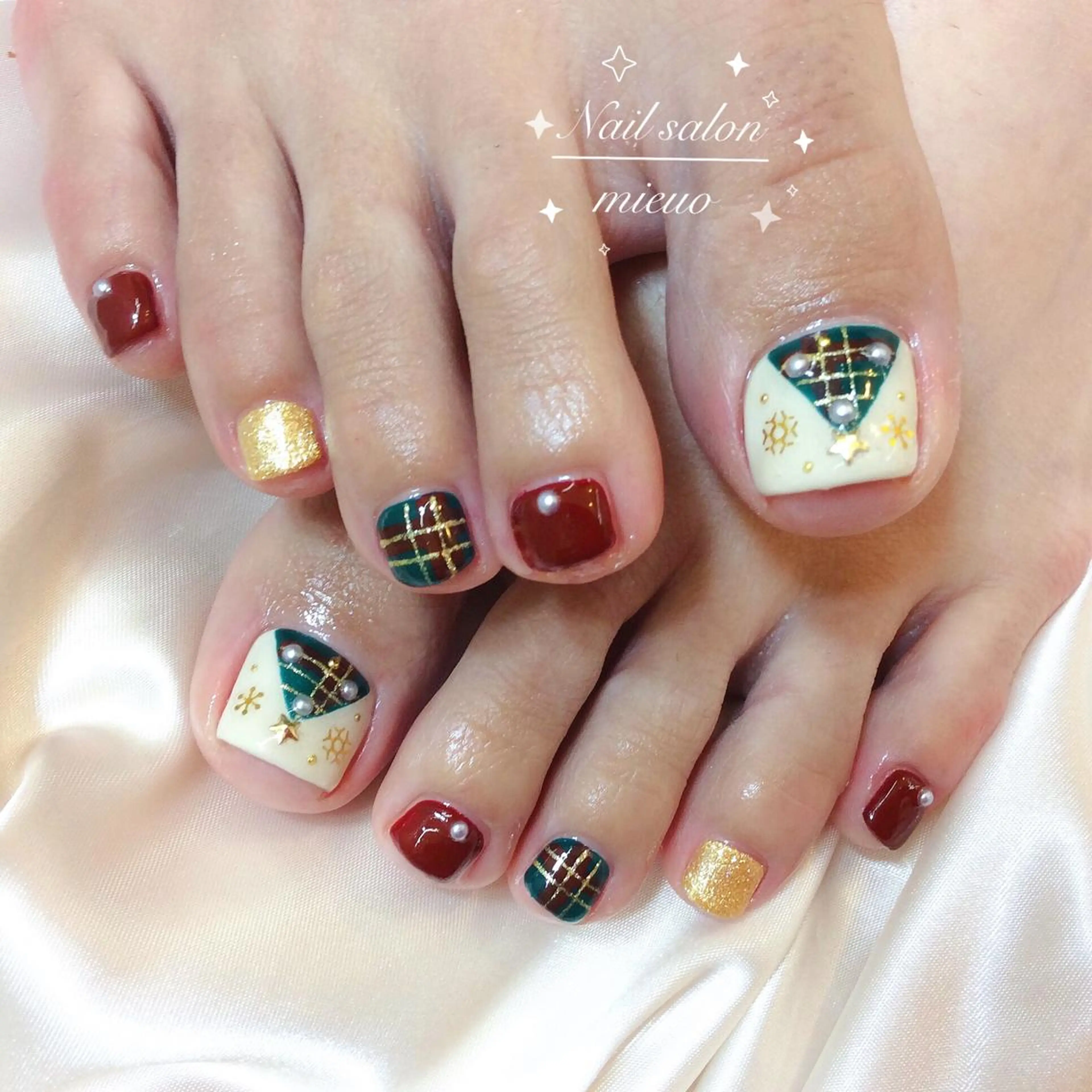 ネイル フットネイル ネイルサロン ミューオのネイルデザイン