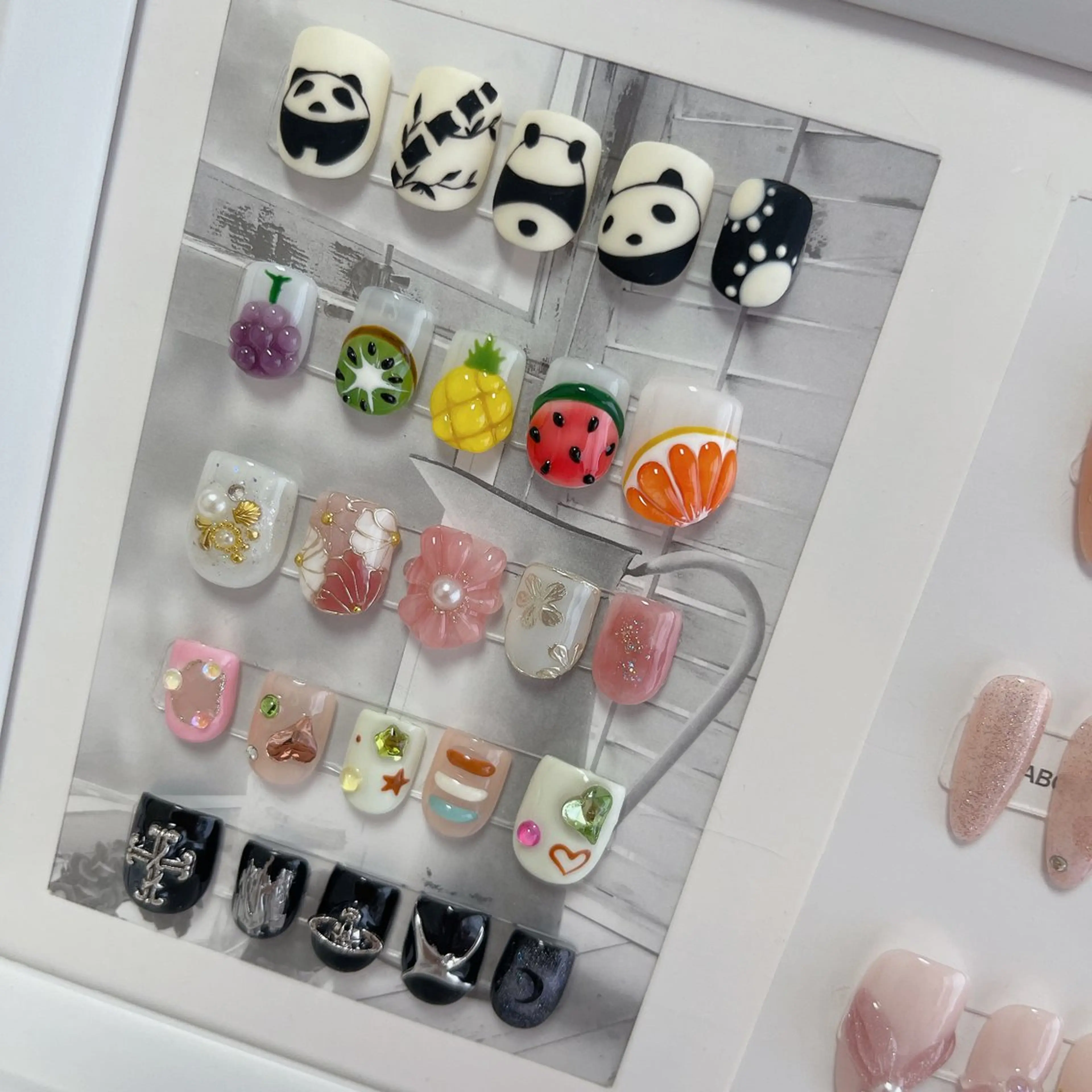 ネイル ルリン サロン💅のネイルデザイン