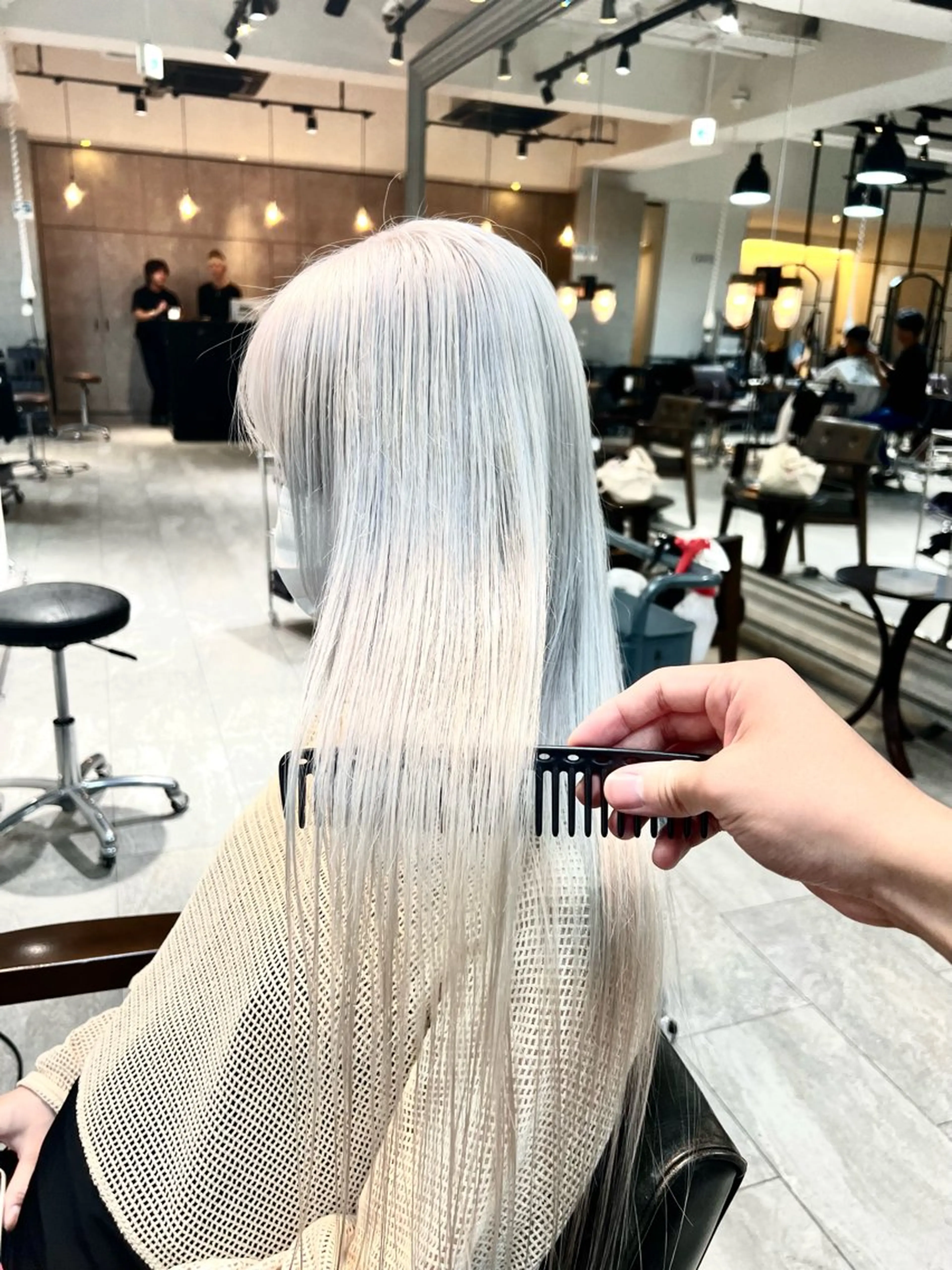 ロング カラー ヘアアレンジ ヘアカラー トリートメント ヘッドスパ ヘアセット 🌈インナーカラー ‘ショウマ’🌈のヘアスタイル