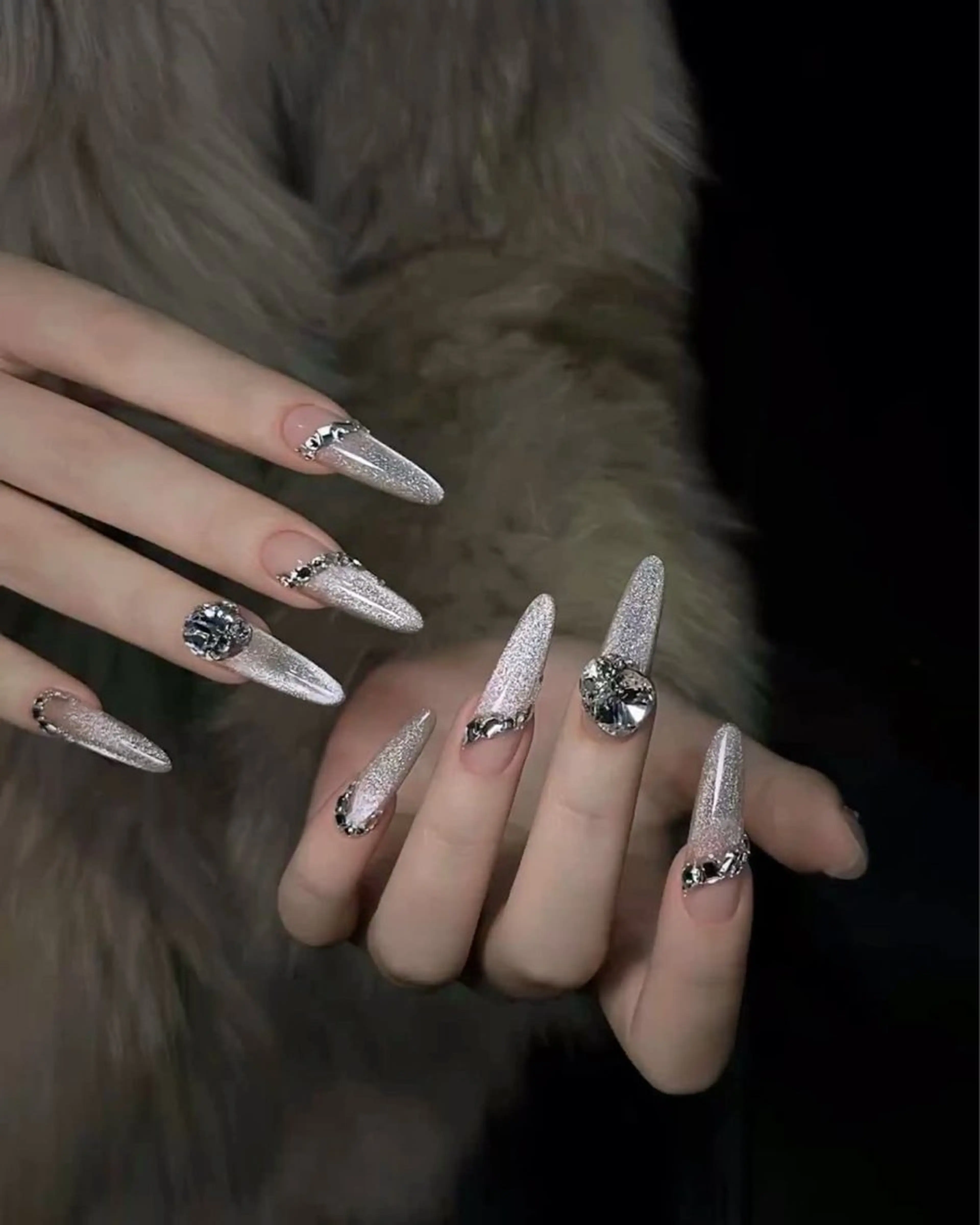 カラー グラデーションカラー ピンクカラー ハンドネイル AIN Nailのネイルデザイン