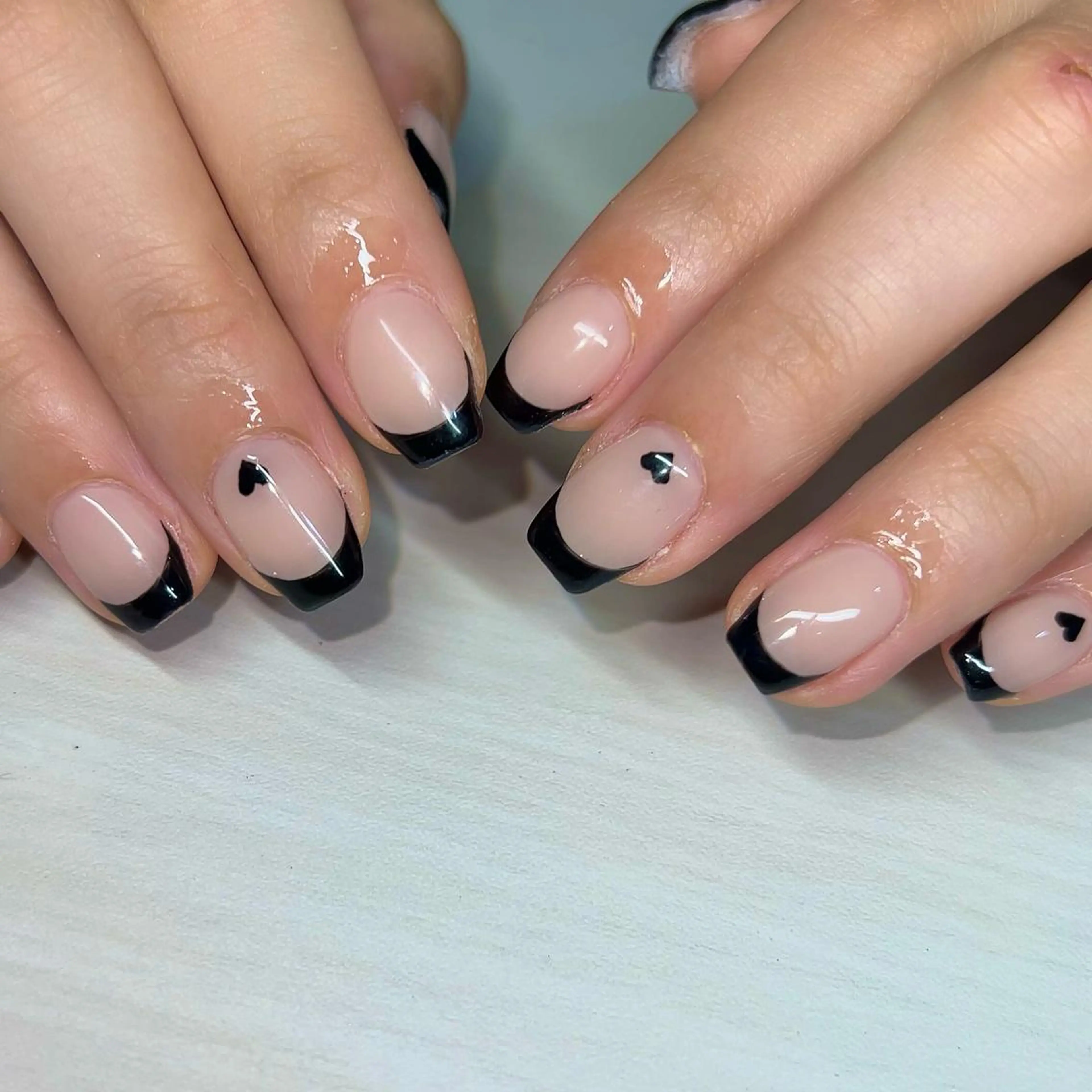 ネイル フレンチネイル ハンドネイル 【Yappy🌈】 💖P-tanaのネイルデザイン