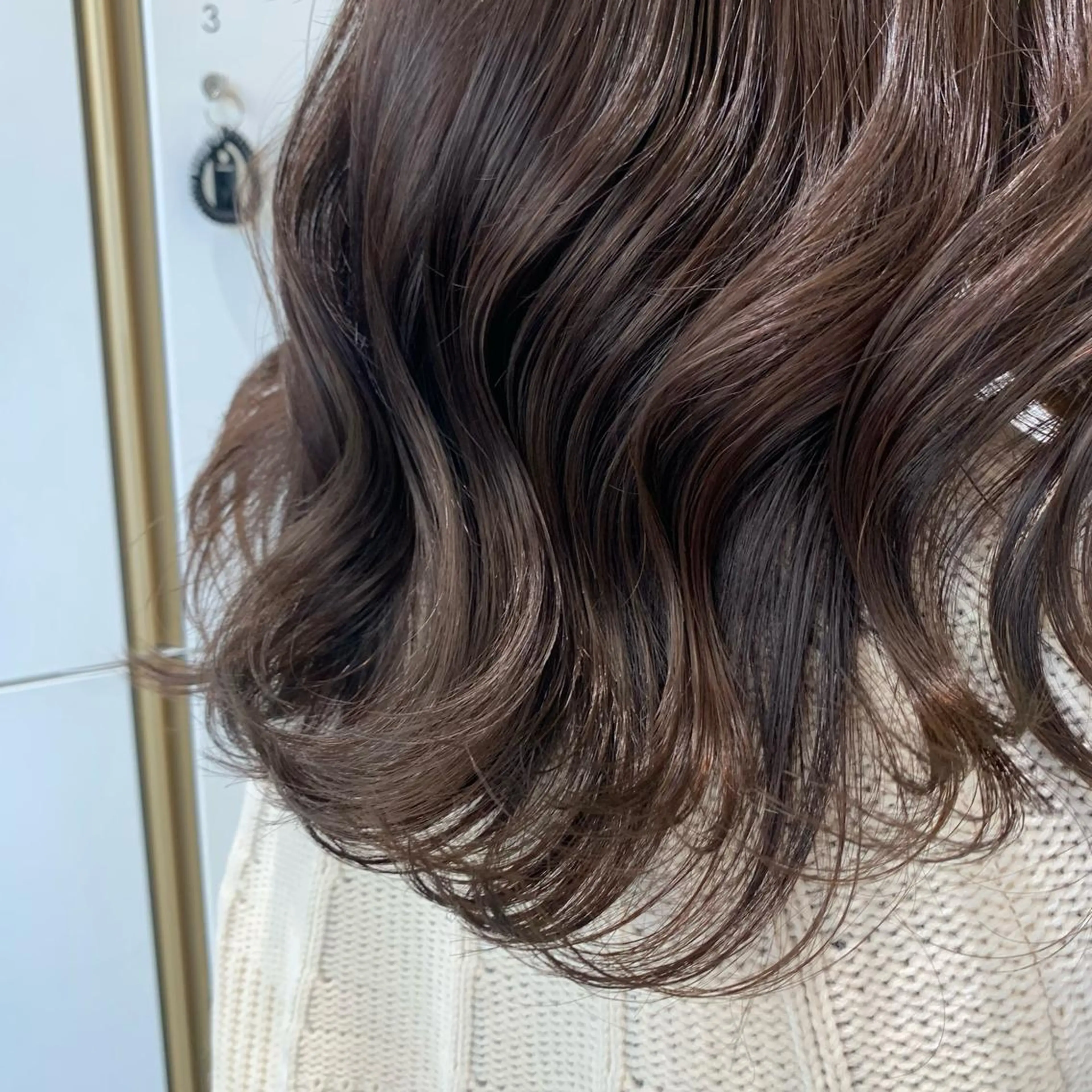 セミロング カラー ベージュカラー 透明感カラー カット ヘアカラー トリートメント ウスイ ハルカのヘアスタイル