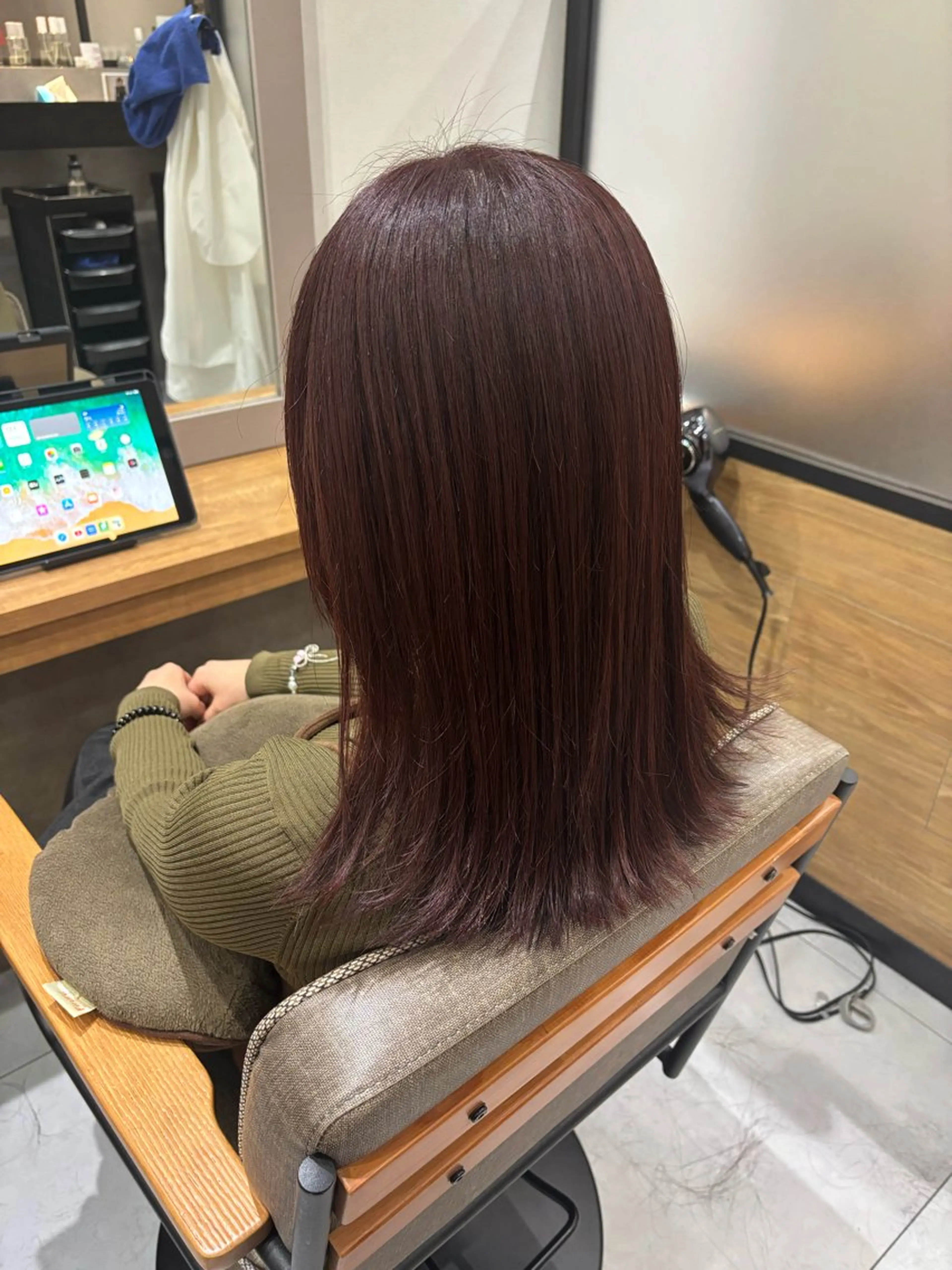 ミディアム カラー ピンクカラー くさかみさき🌼暖色 /耳つぼ/オタク🌼のヘアスタイル