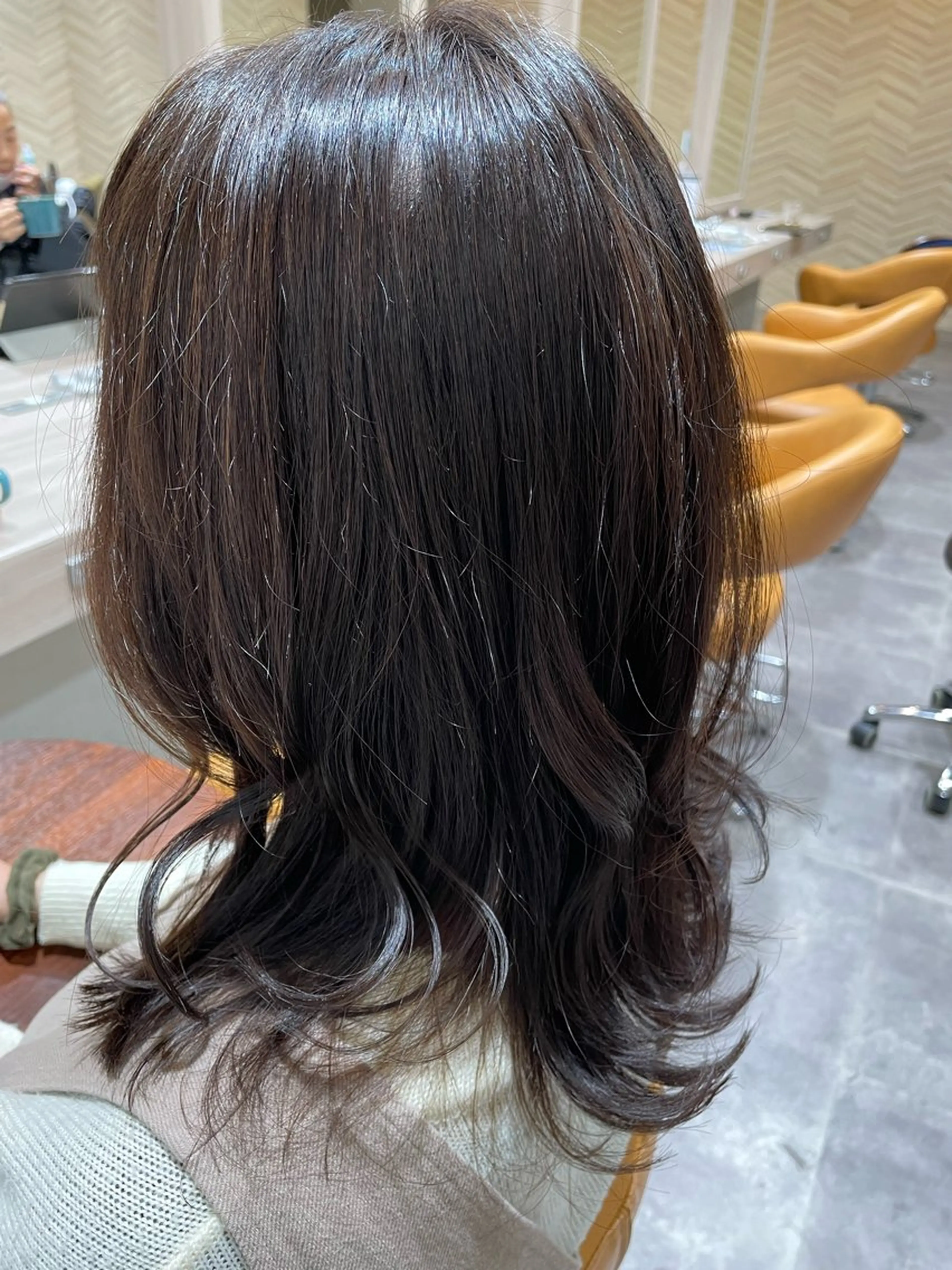 セミロング レイヤーカット 生盛 智穂子のヘアスタイル