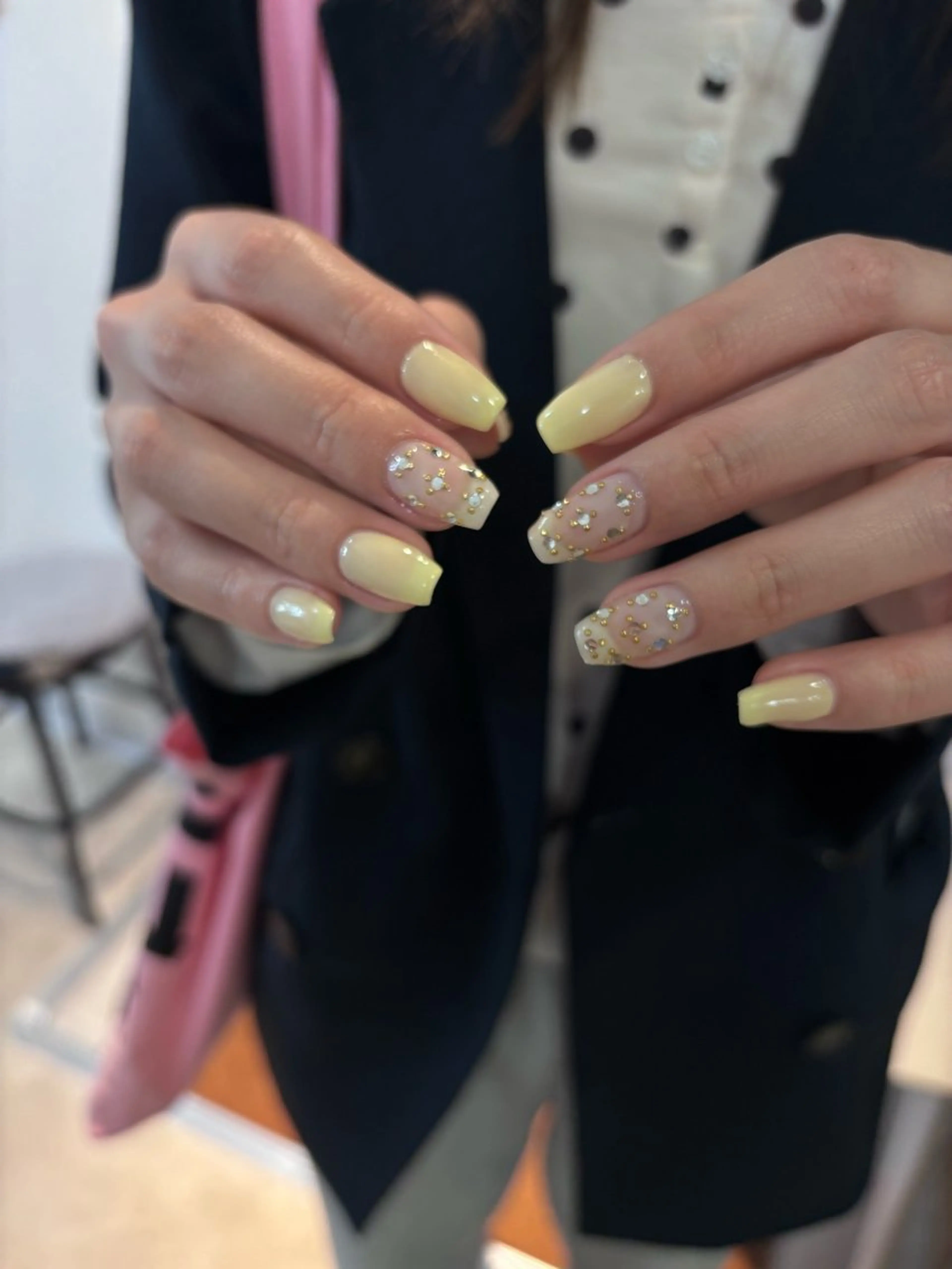 ネイル 黄色 ハンドネイル free'snail N A Oのネイルデザイン