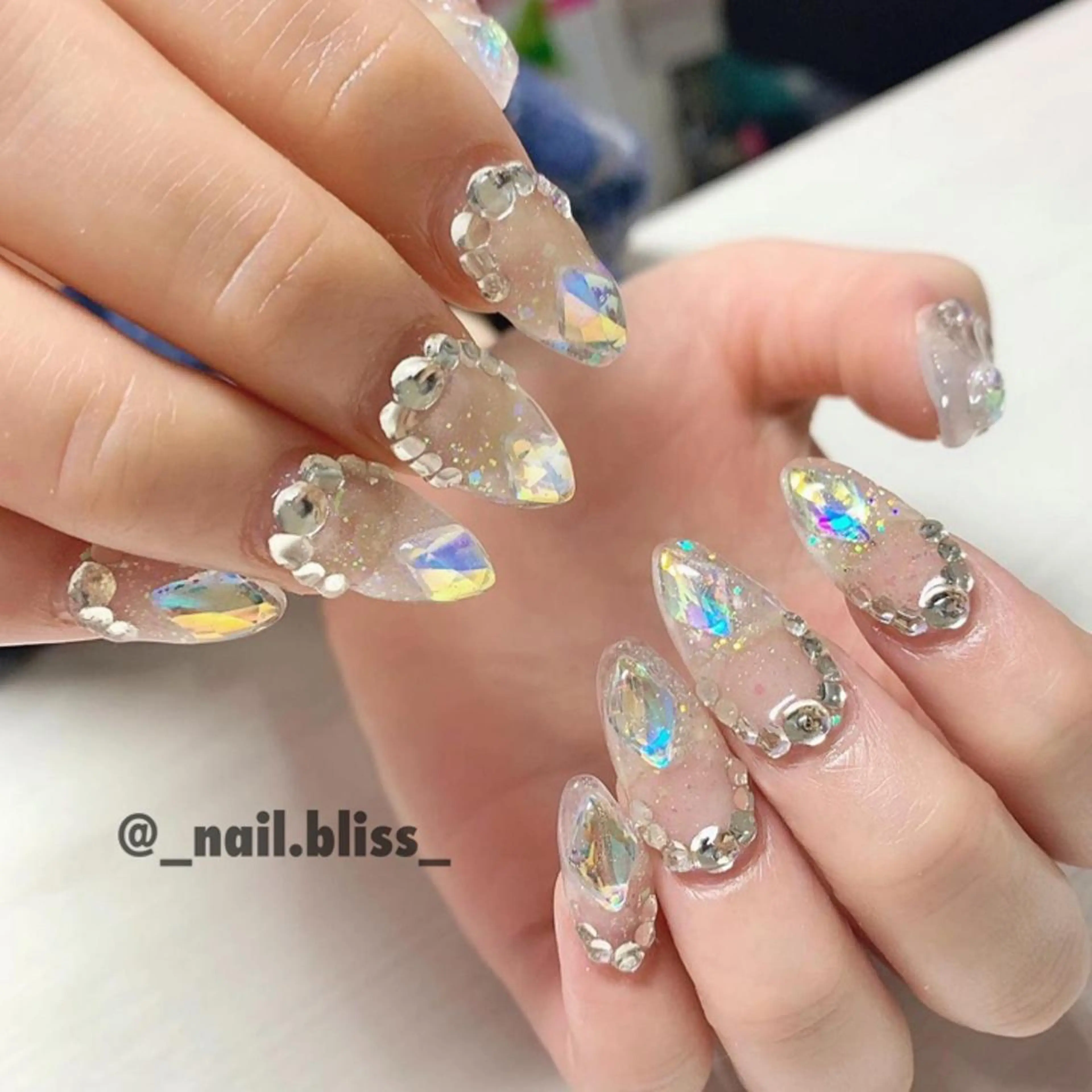 ネイル クリアネイル キラキラネイル NAIL BLISSのネイルデザイン