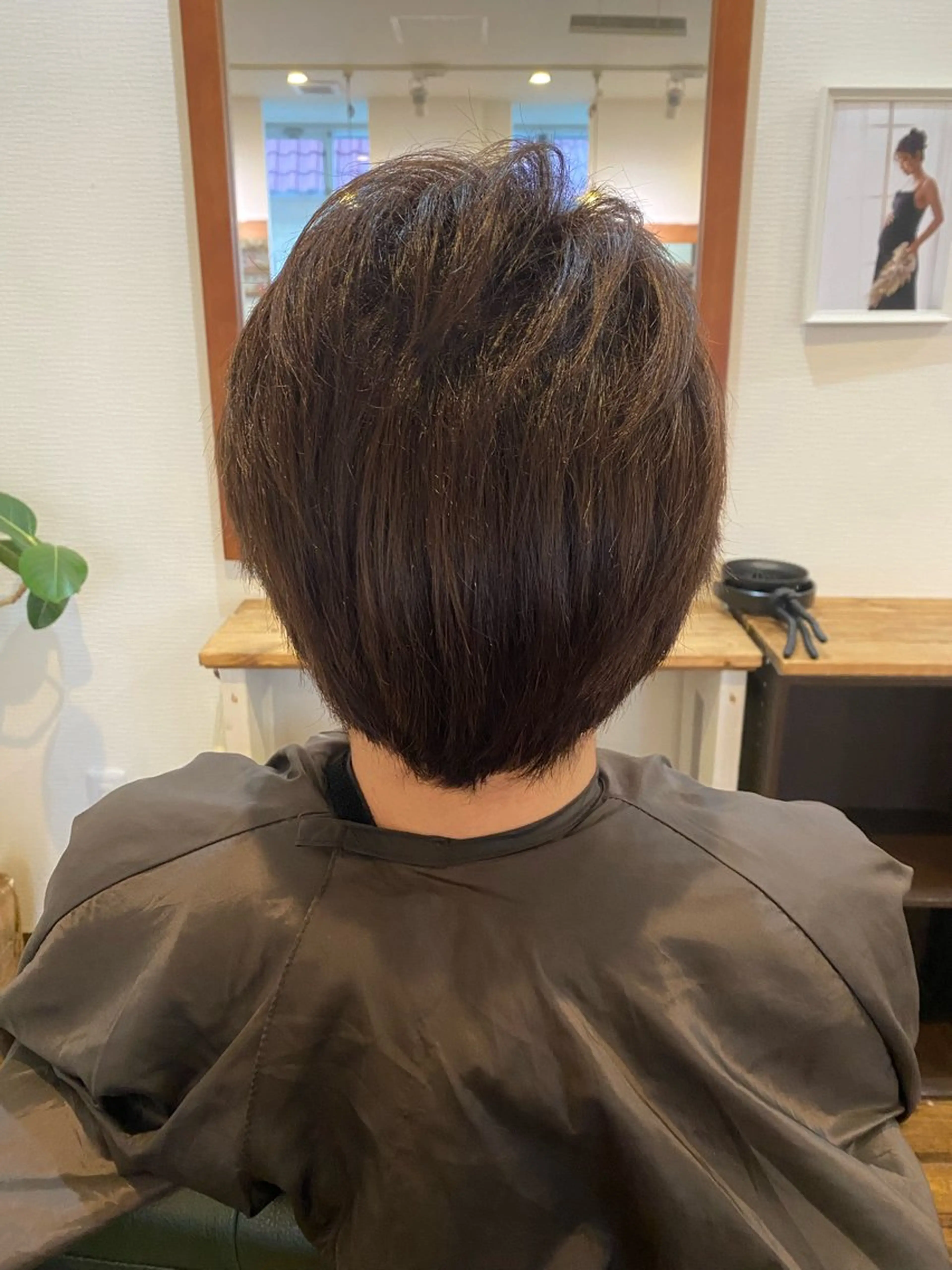 カラー ヘアカラー 小松 美月のヘアスタイル