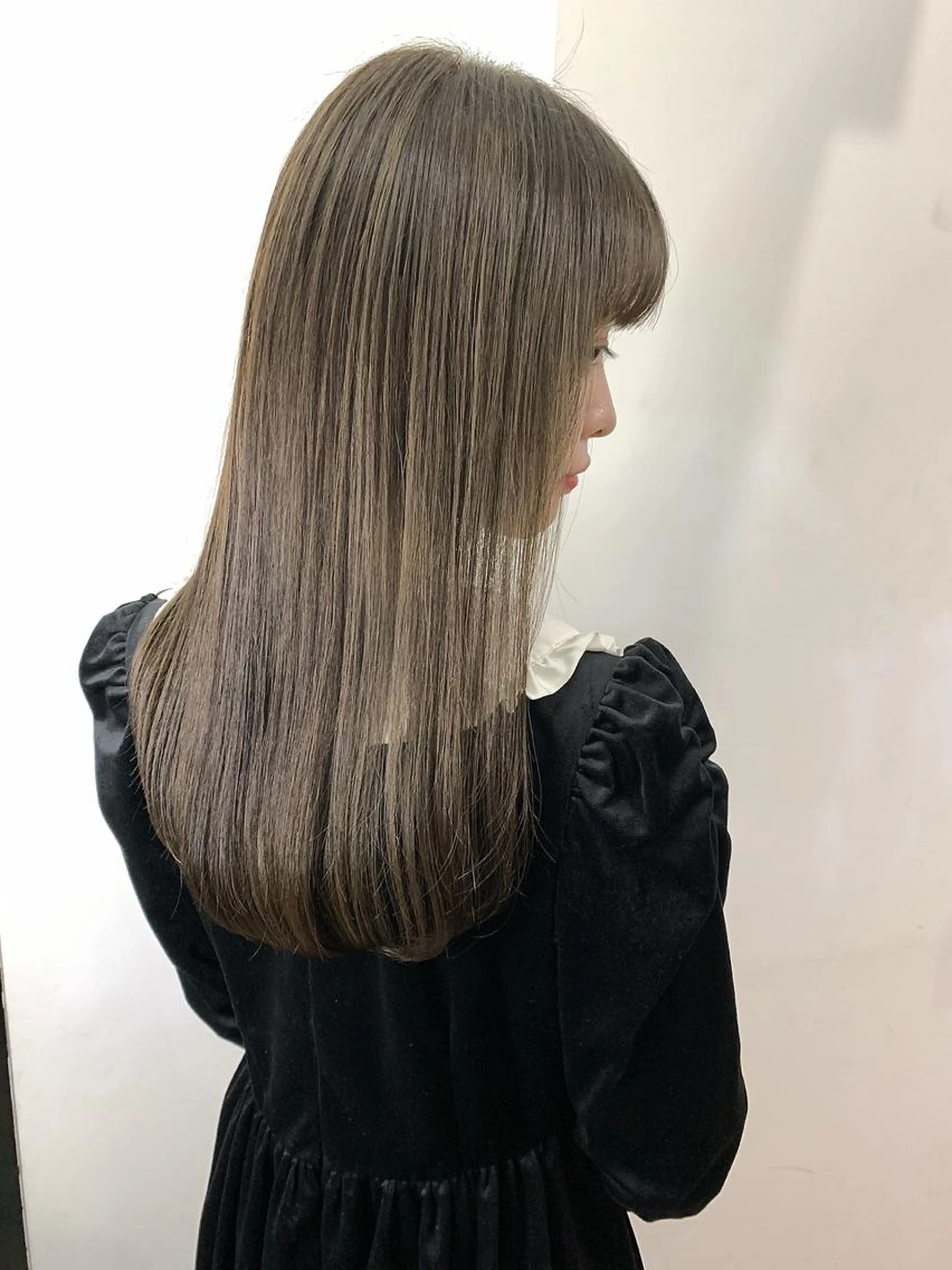 🩵カット+髪質改善ストレート+トリートメント🩵なめらかな触り心地🩵クセが弱い方はこちら🩵乾かしただけでうる艶🩵の写真