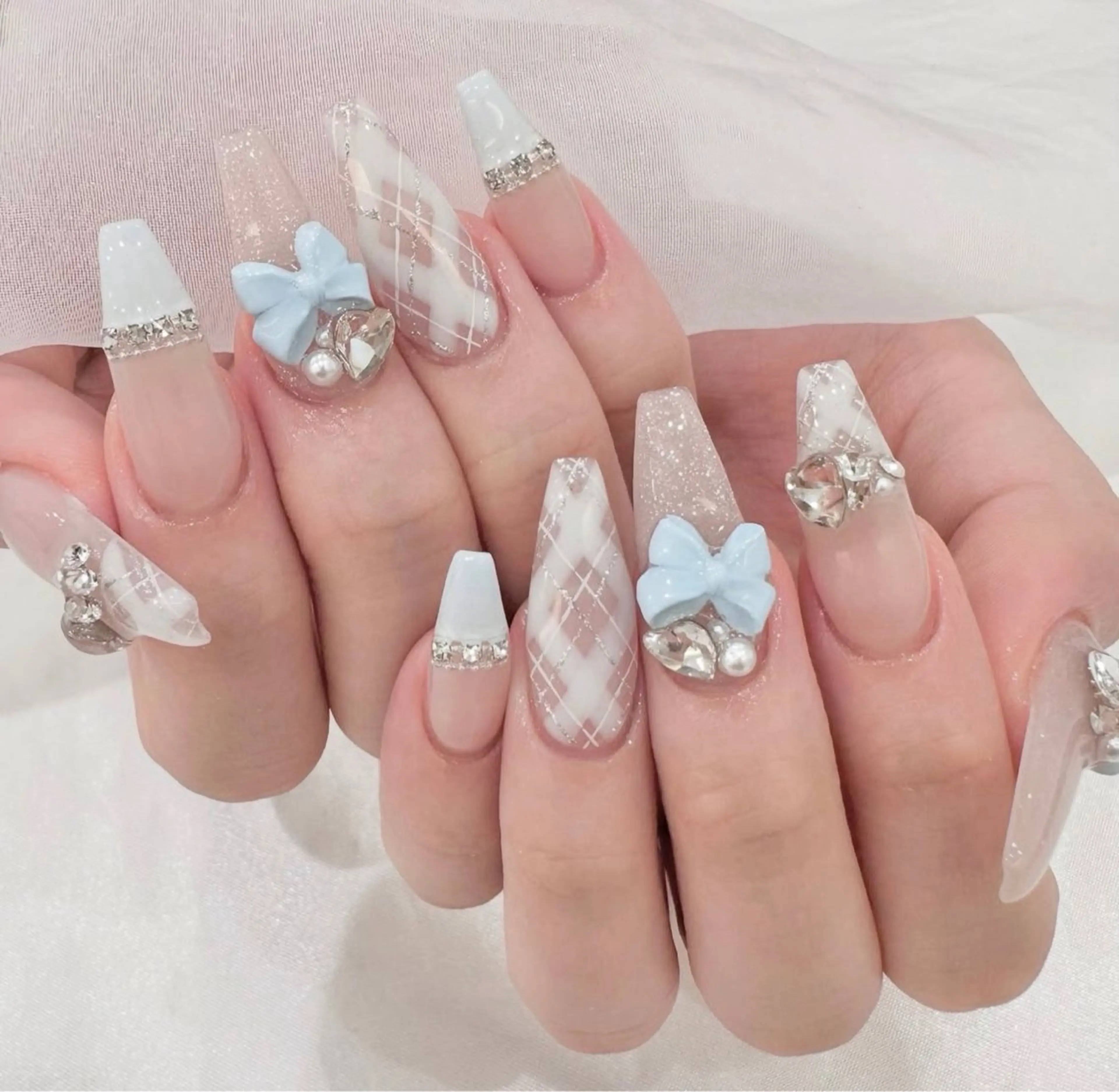 ネイル ハンドネイル RINAKY Kora Nailのネイルデザイン