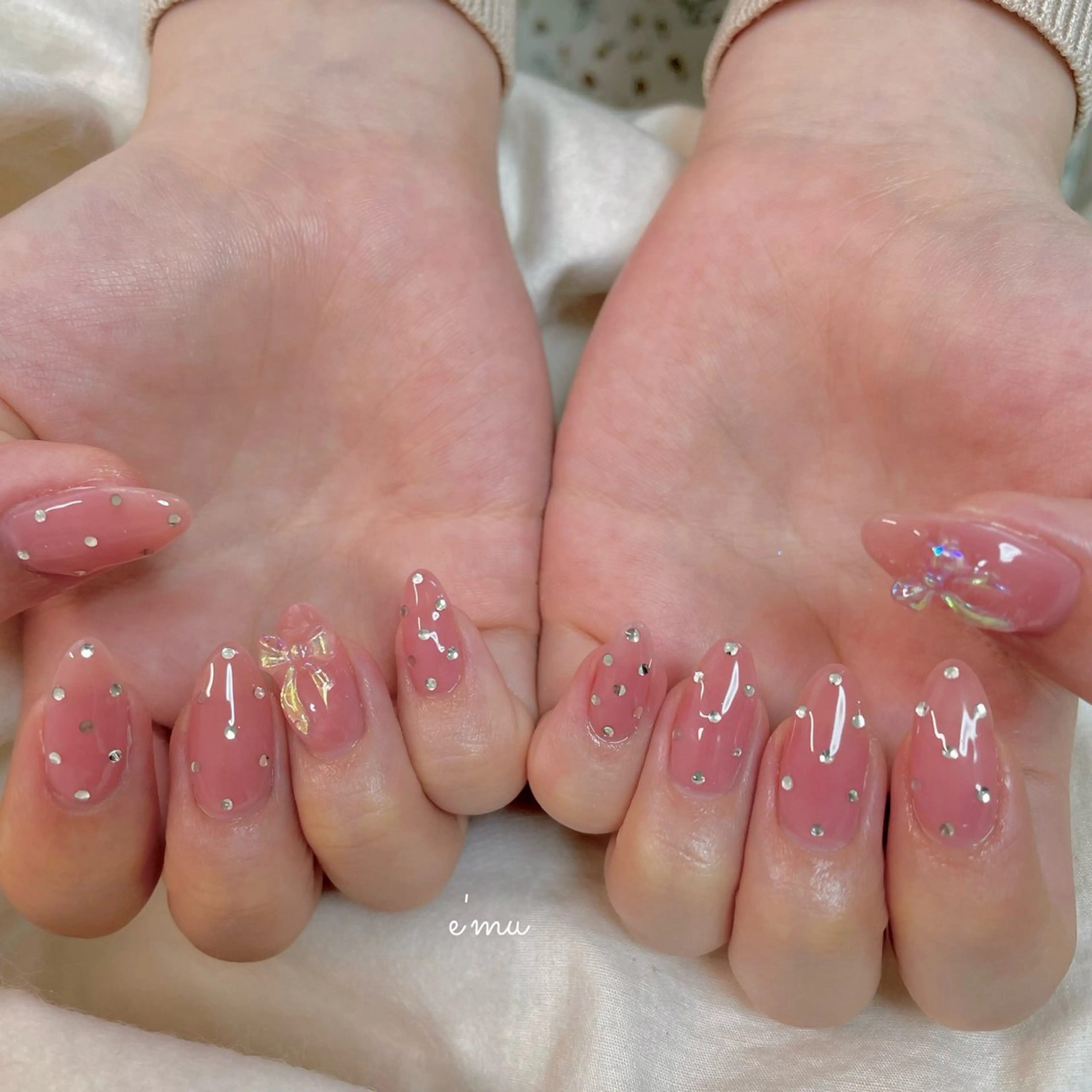 ネイル ガーリー ハンドネイル nail salon e'mu💐のネイルデザイン