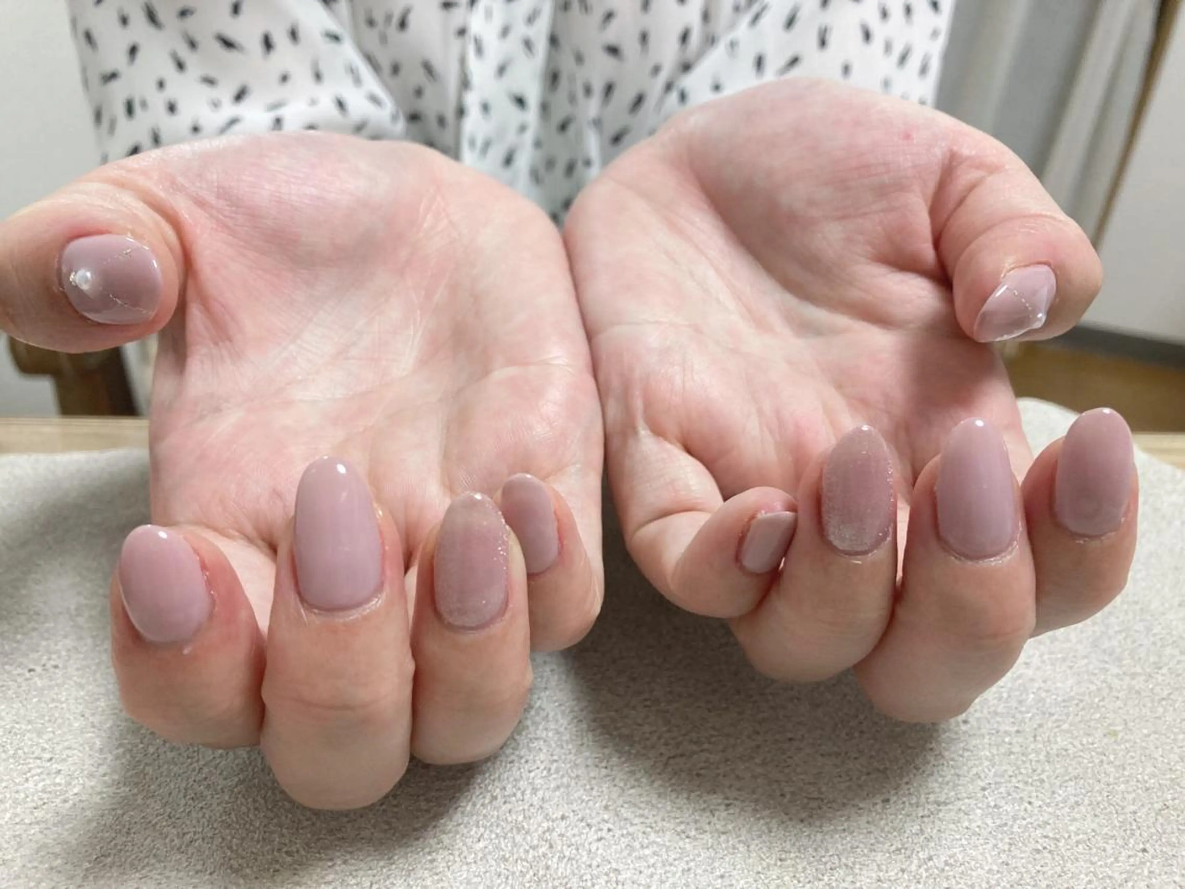 ネイル オーロラネイル フラワーネイル フットネイル フレンチネイル ジェルネイル mogunail &blowのネイルデザイン