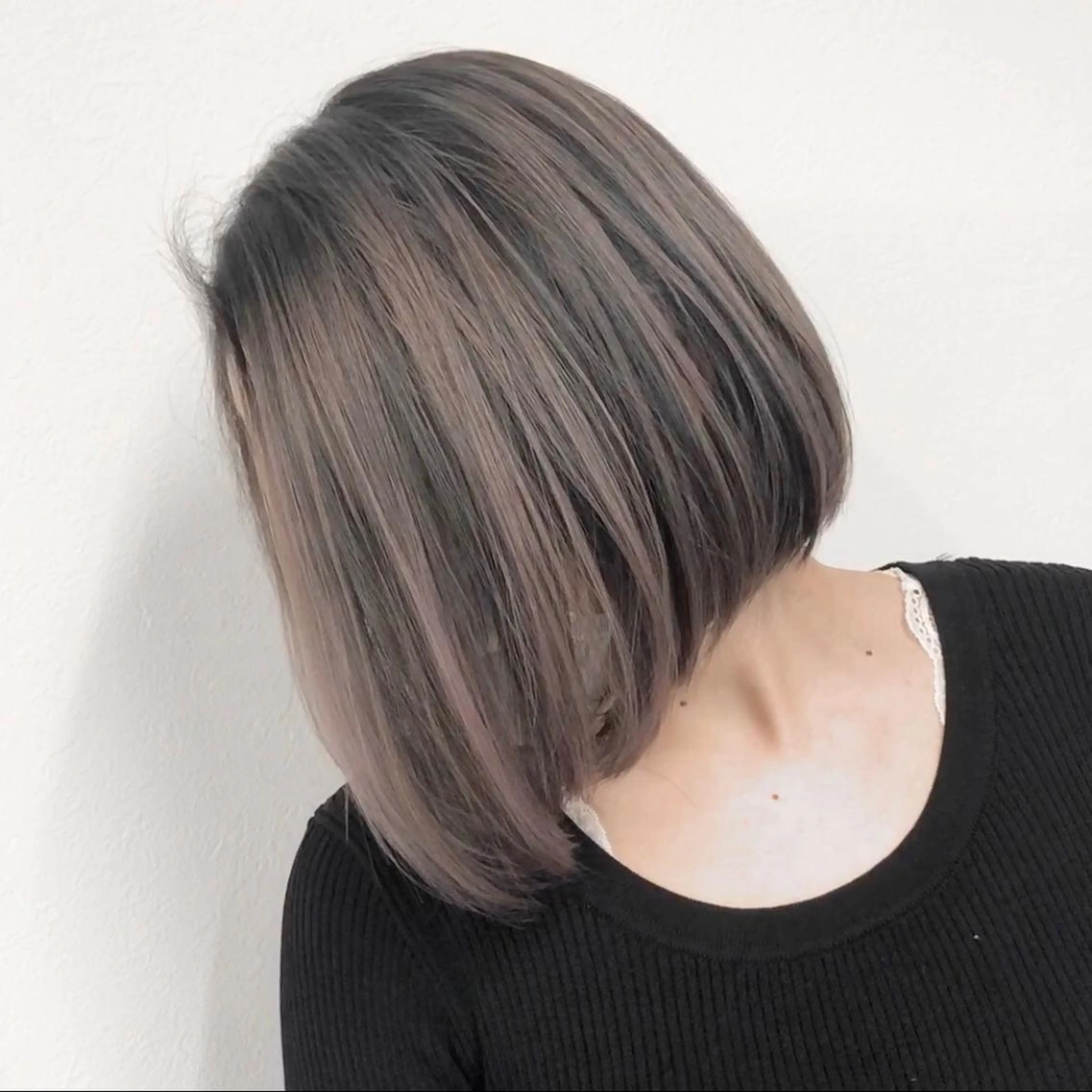 ショート カラー バレイヤージュ デザインカラー ハイライトカラー 外国人風カラー ハイライト アンドウ ユウ/ レイヤーカット/韓国のヘアスタイル