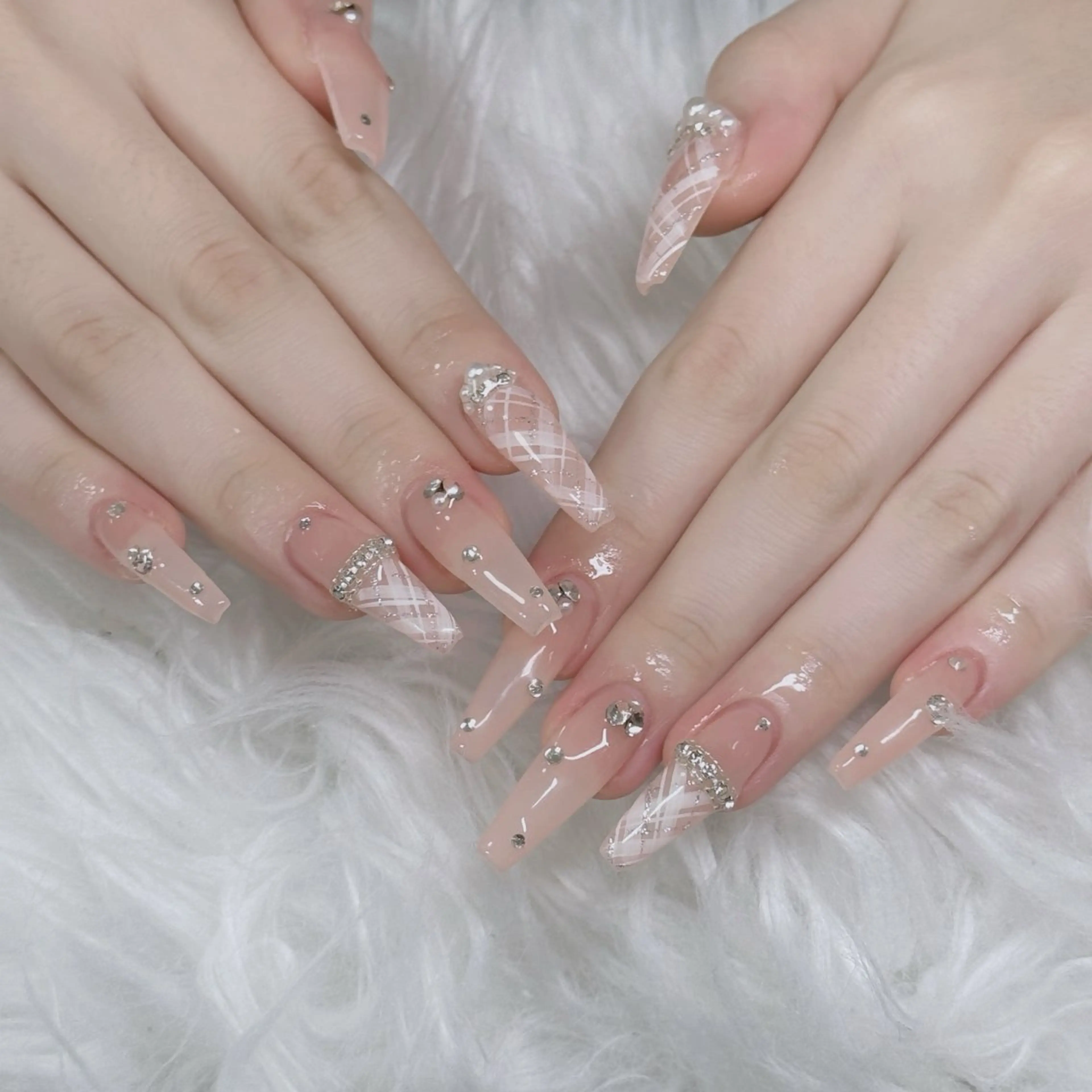ネイル フットネイル フレンチネイル グラデーション 韓国ネイル ロングネイル ハンドネイル Hani Nail Salonのネイルデザイン