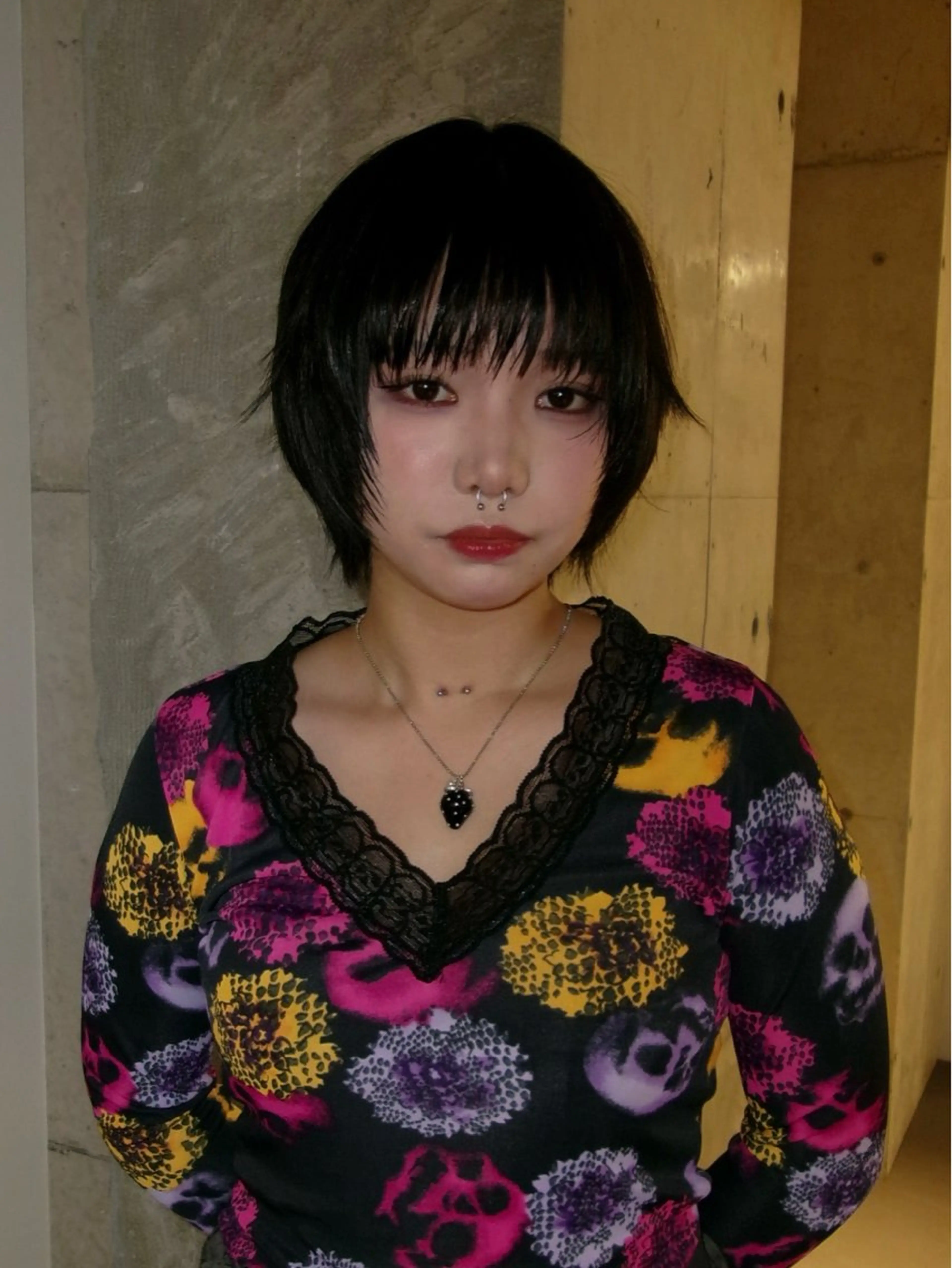 ショート MIES ミナリのヘアスタイル