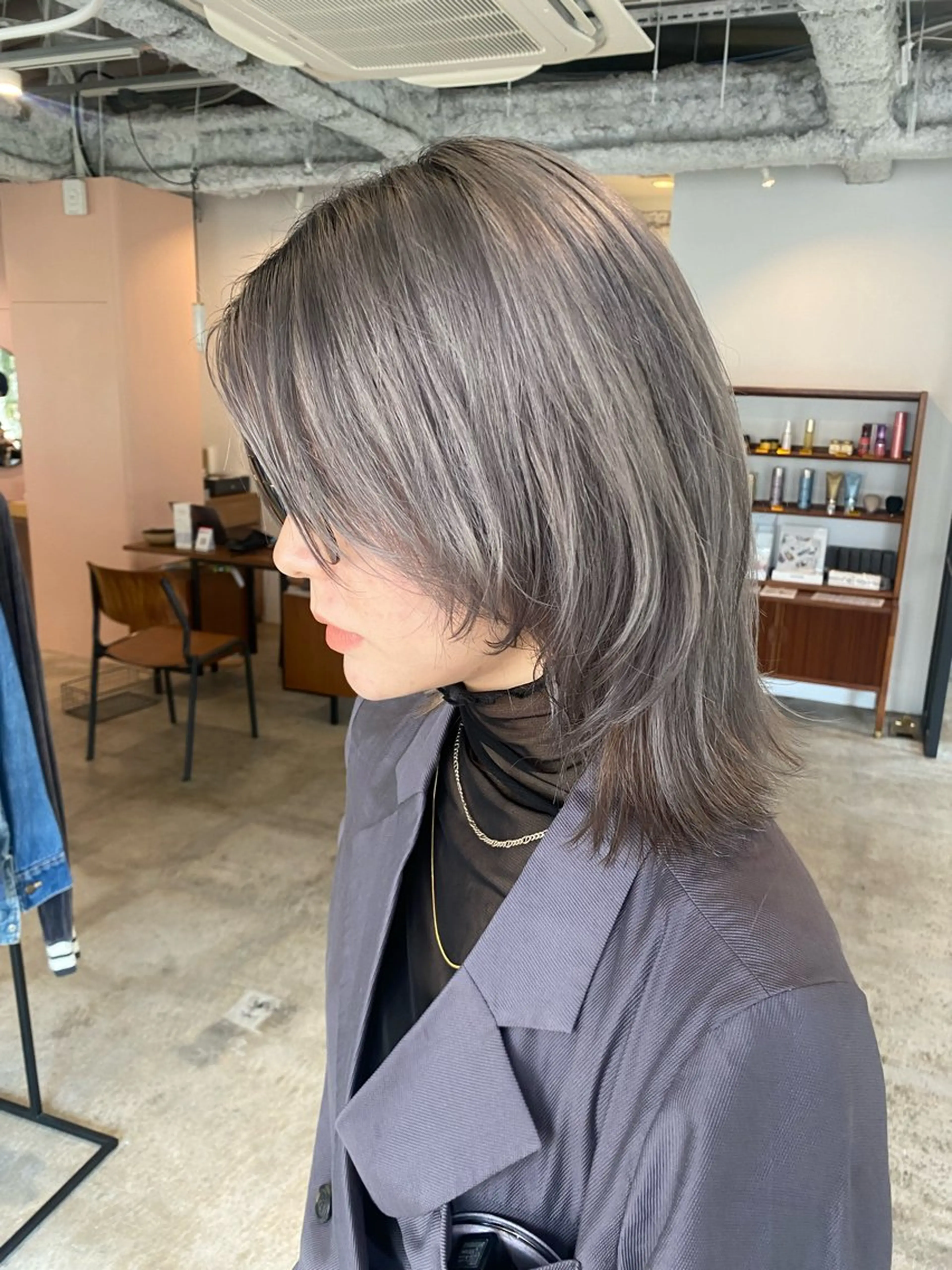 ミディアム カラー ヘアカラー トリートメント Hayashi Shioriのヘアスタイル