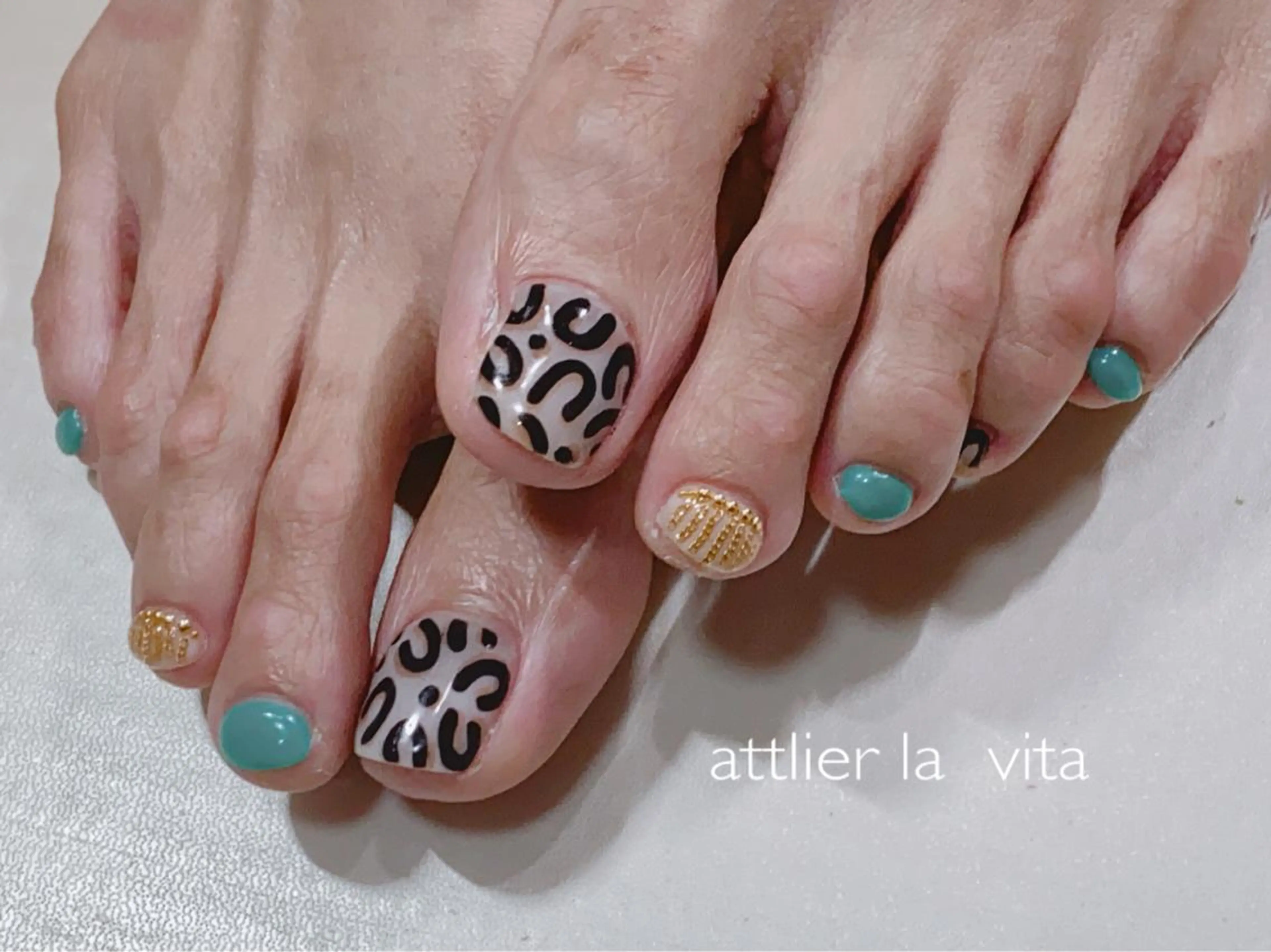 ネイル フットネイル lavita. mimuraのネイルデザイン