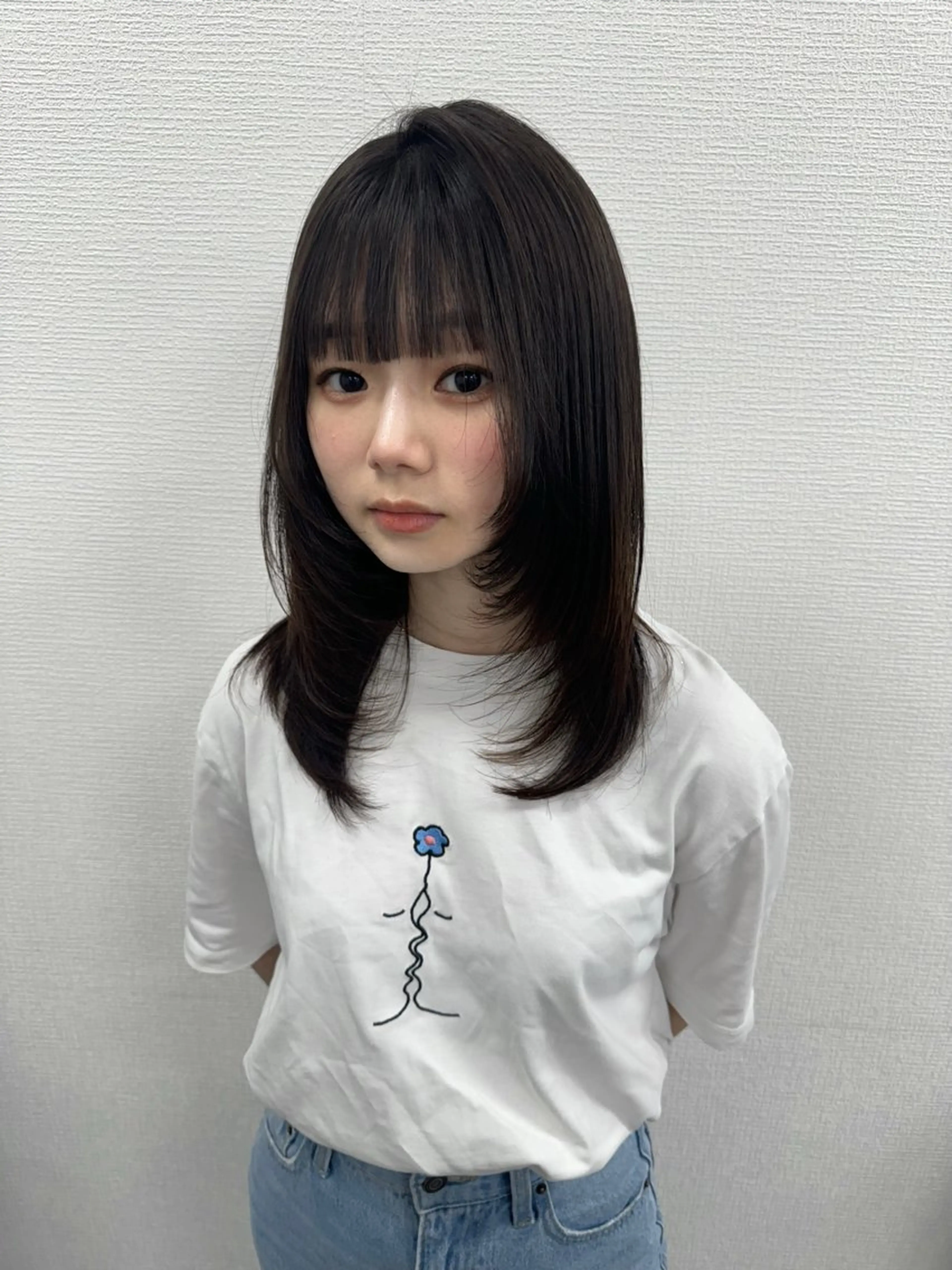 セミロング ヘアアレンジ カット トリートメント ヘッドスパ ヘアセット 韓国レイヤーカット /韓国トレンドカラーのヘアスタイル